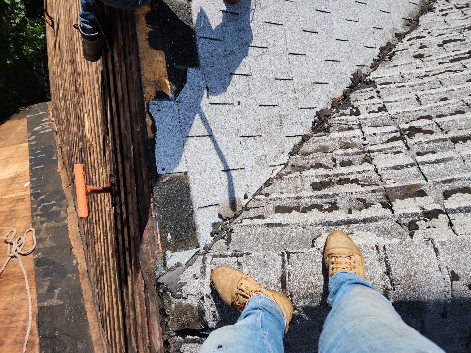 Residential Roofing Installation using Owens Corning TruDefinition by A Plus Exterior