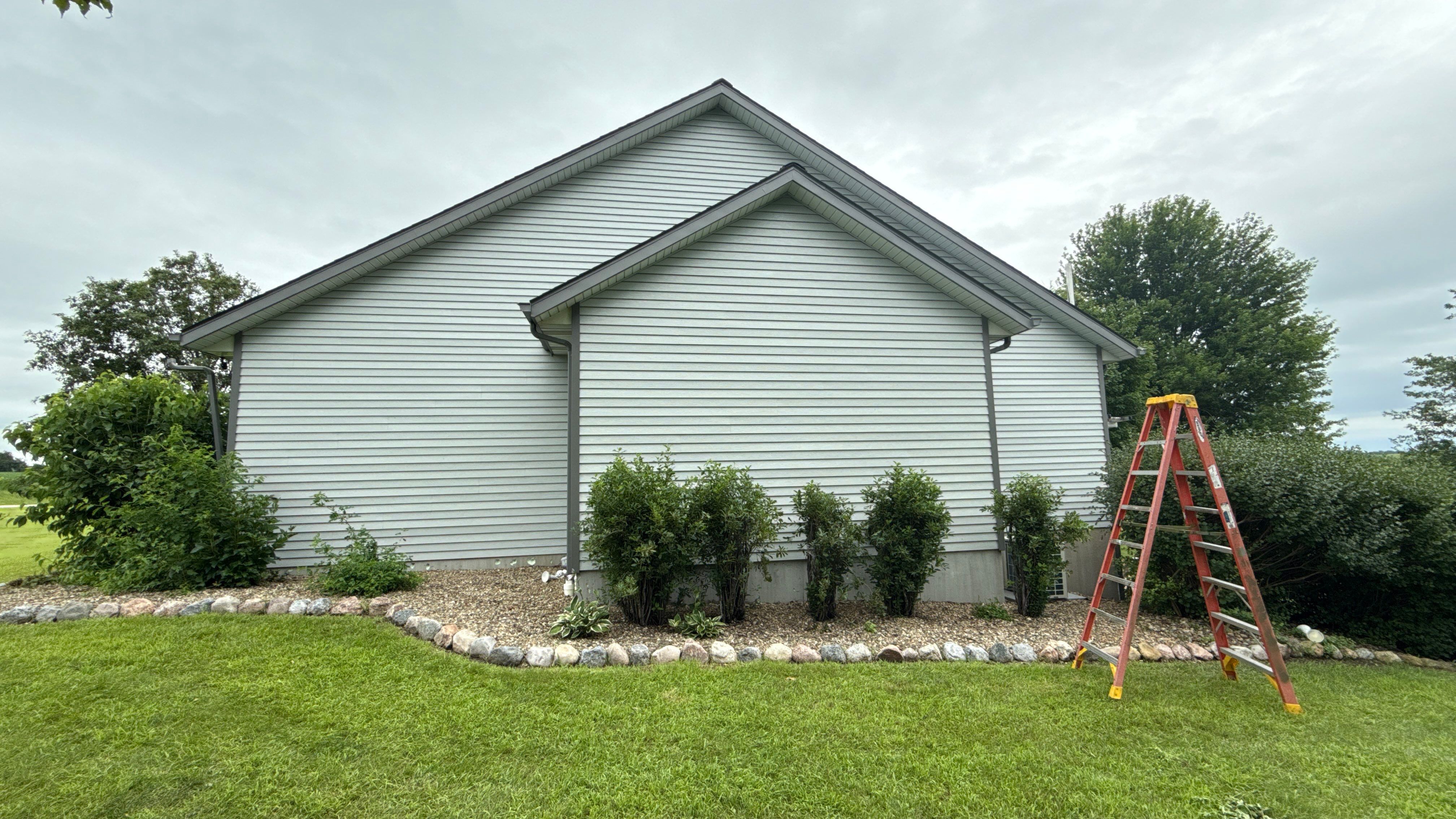 Siding and window replacement by United Windows and Siding LLC