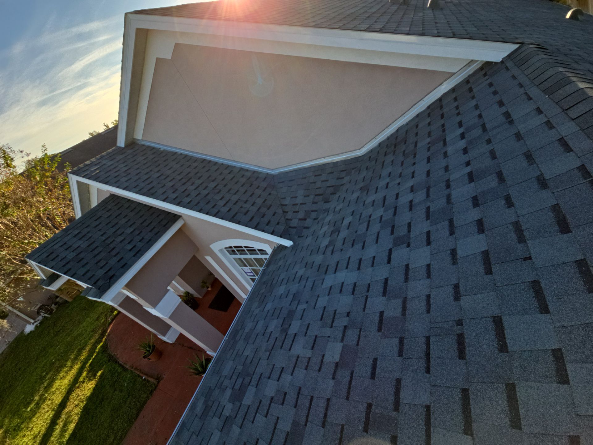 Atlas Pinnacle Pristine Architectural Shingle Roof Replacement in Kissimmee by Fortified Roofing Solutions Corp.