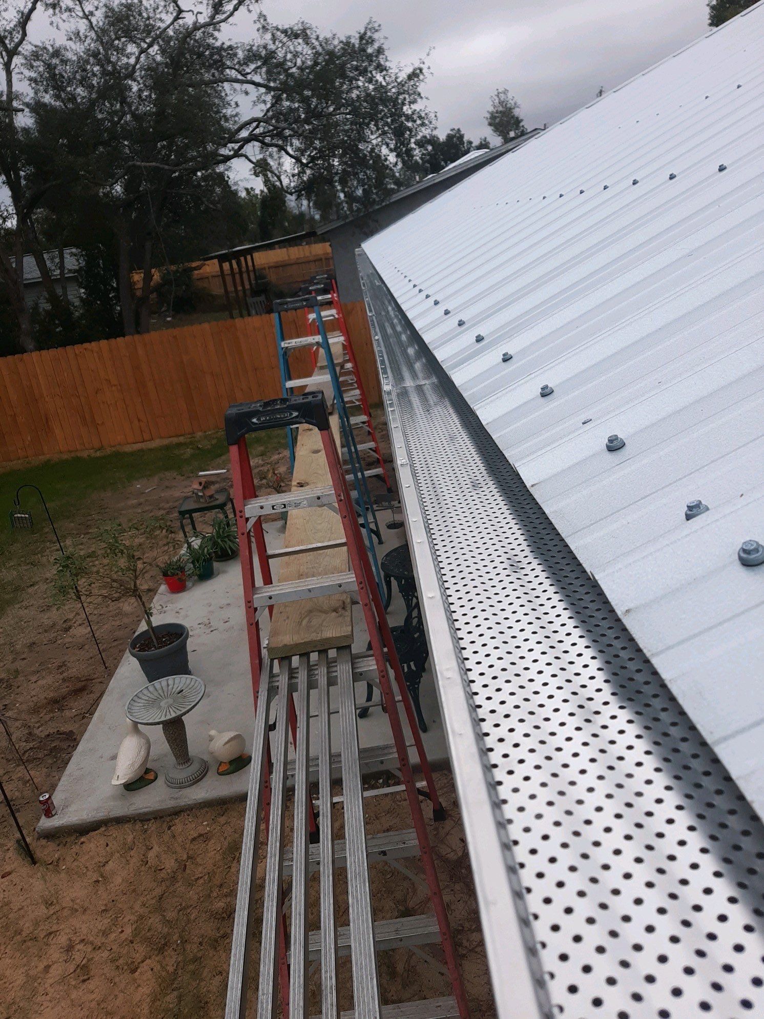Seamless Gutter and Leaf Guard Installation Using K-Style Gutters by Gutter Professors