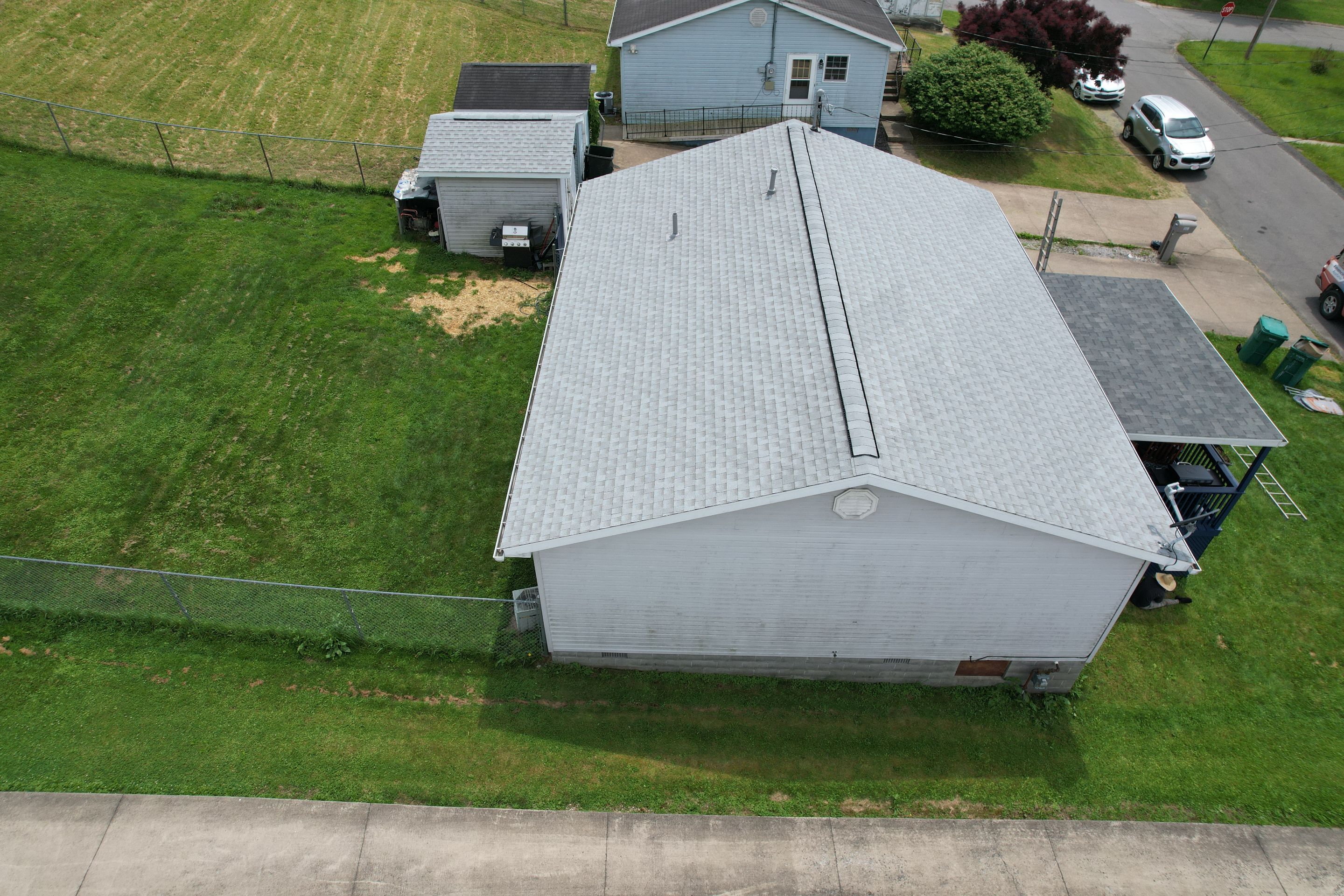 Residential Roofing Installation using GAF Timberline HDZ Fox Hollow Grey by Rainstoppers Roofing