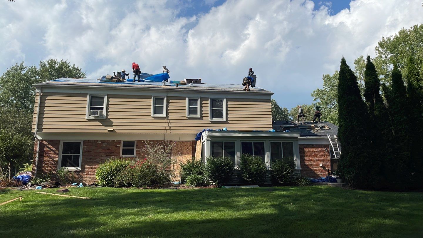 Roof Replacement using CertainTeed Landmark by 180 Contractors
