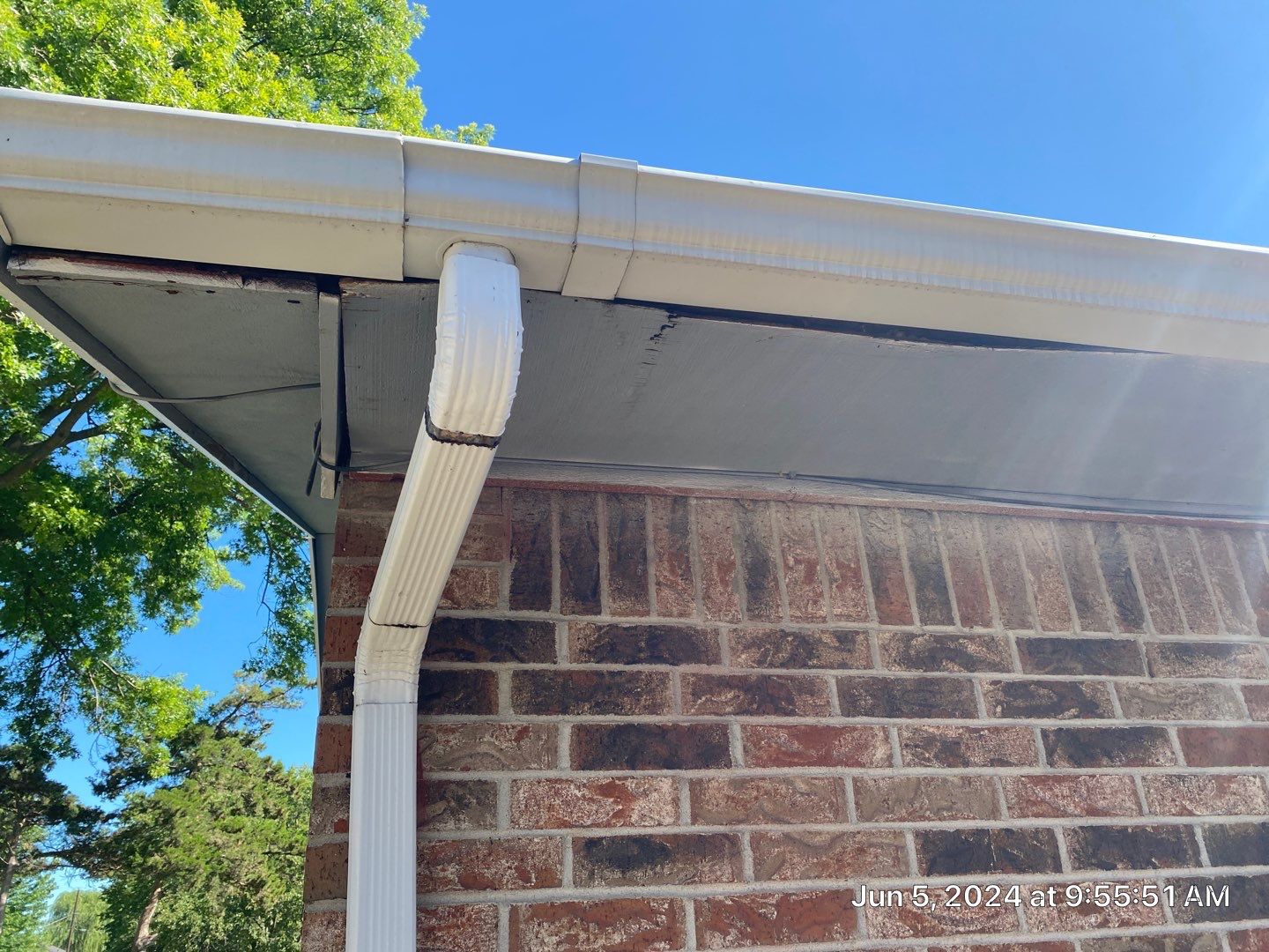 Roof inspection in Bartlesville by Decor Roofing & Restoration
