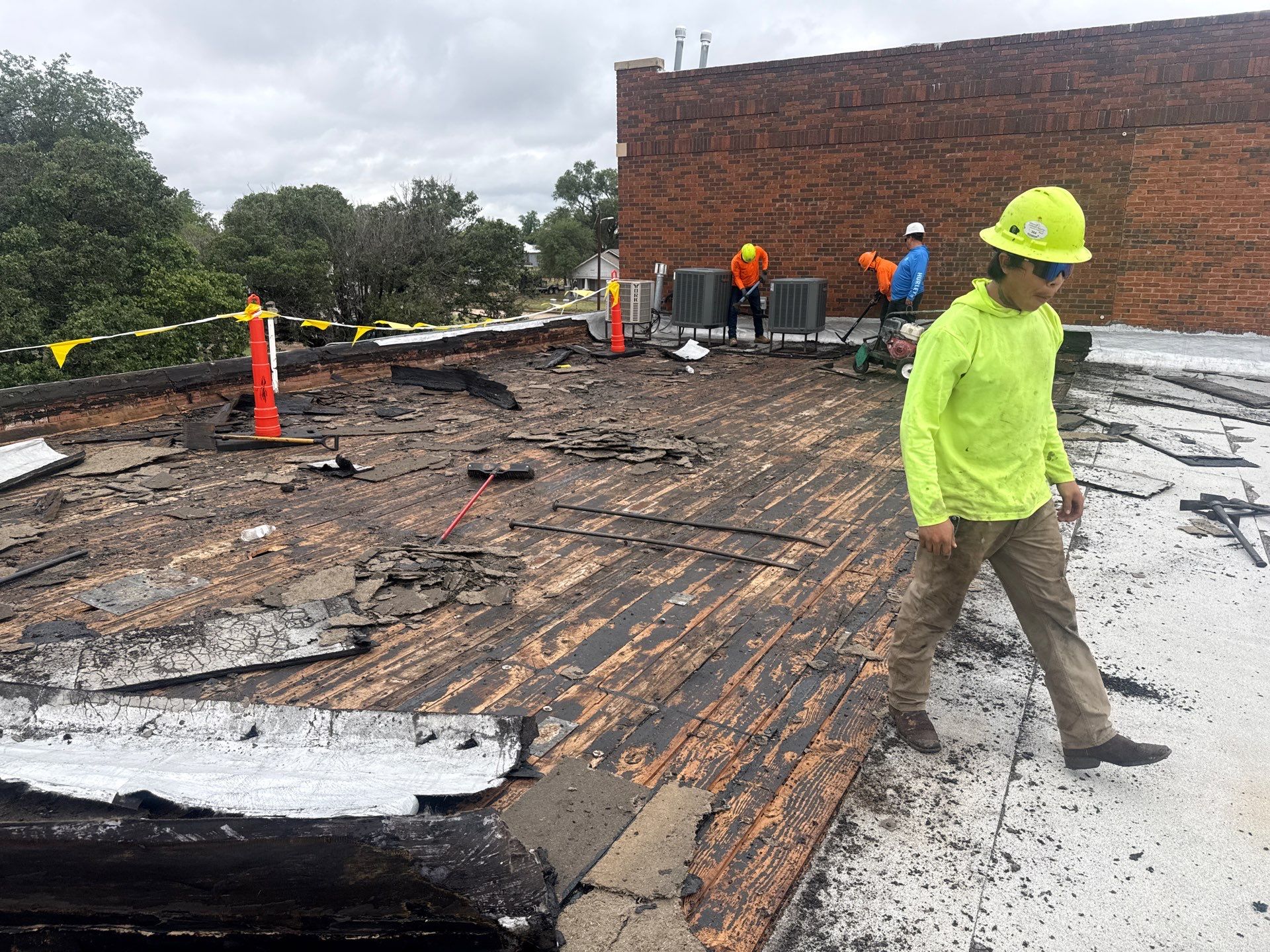 Hollis High School Comprehensive TPO Roof Replacement and Restoration by Secondary Rhodes