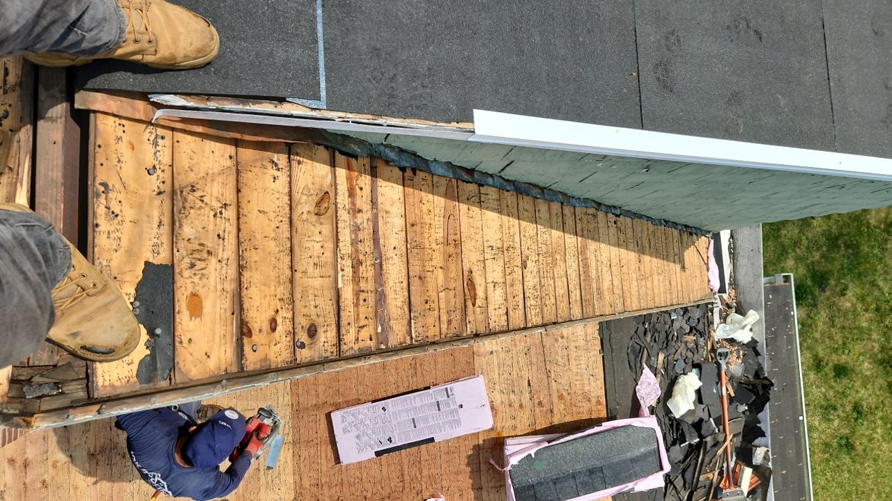 Unveiling Our New Roofing Transformation with Owens Corning TruDefinition and CertainTeed Cedar Impressions by A Plus Exterior