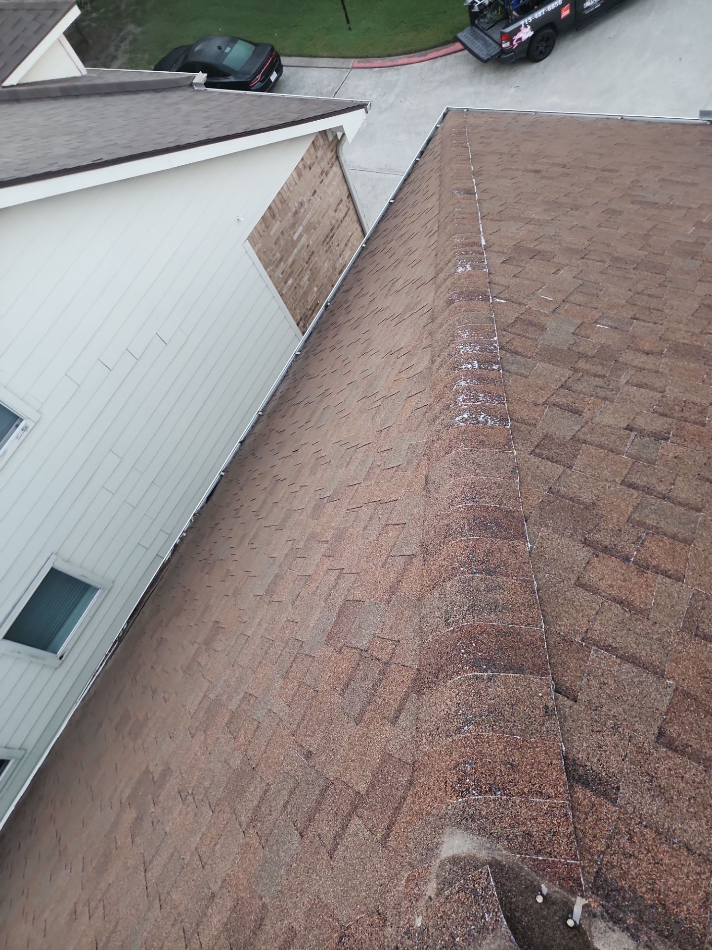 Residential Roofing Installation using Owen's Corning Duration (Lifetime) Shingles by Roof Repair Company