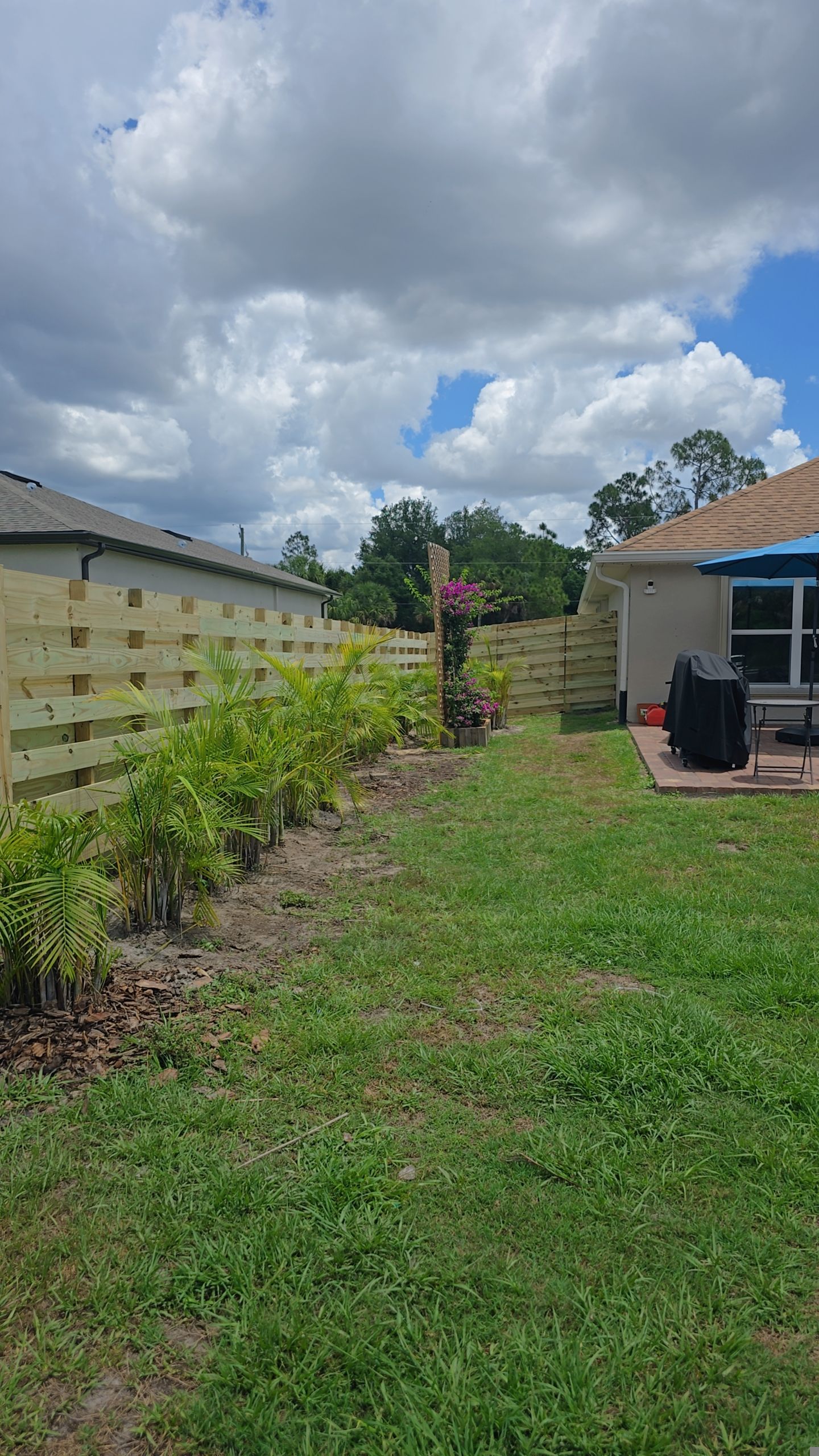 Horizontal Shadowbox Wood in North Port by True Fence LLC