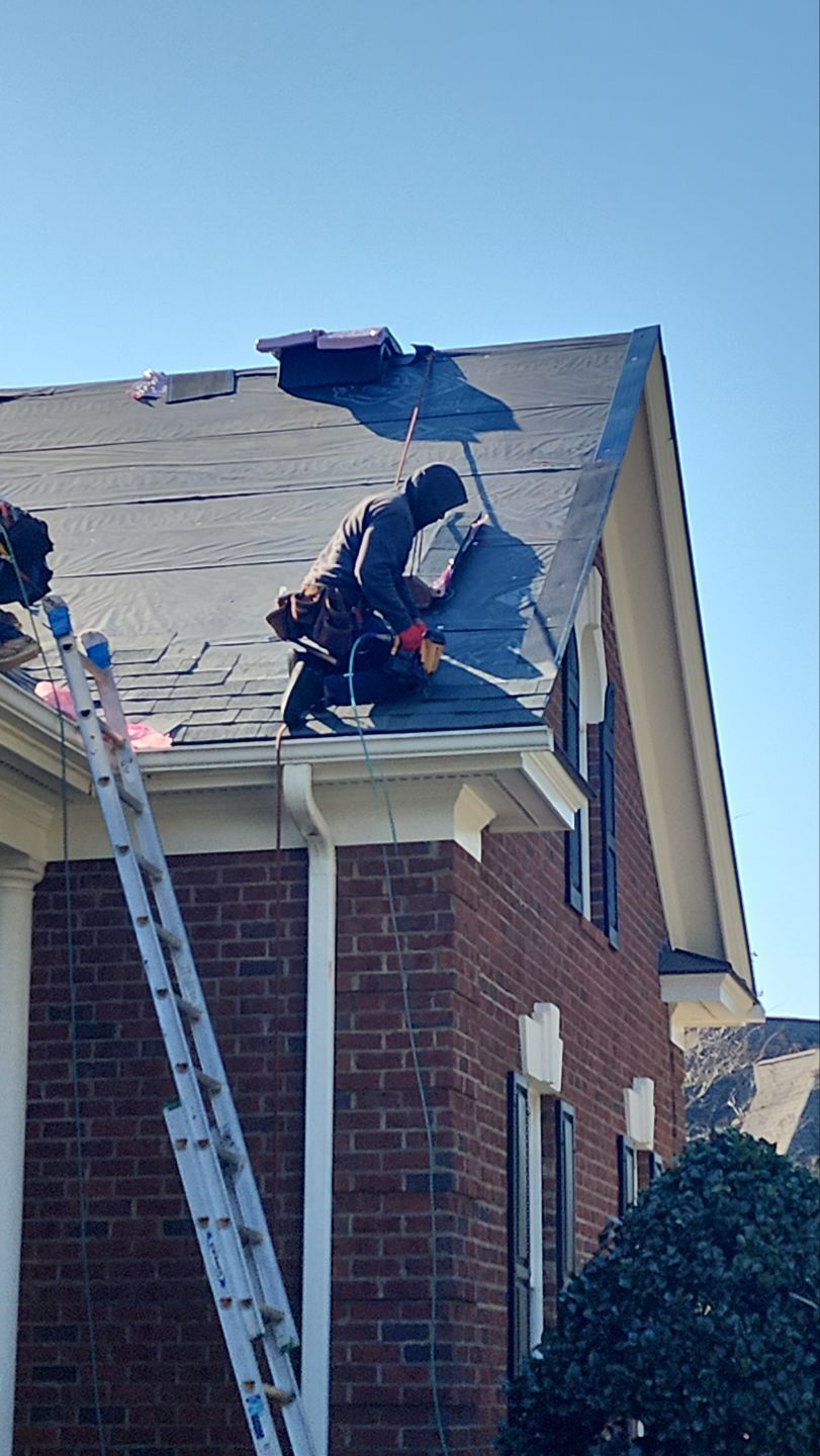 Residential Roofing Installation using Owens Corning Duration Estate Gray by Indigo State Roofing