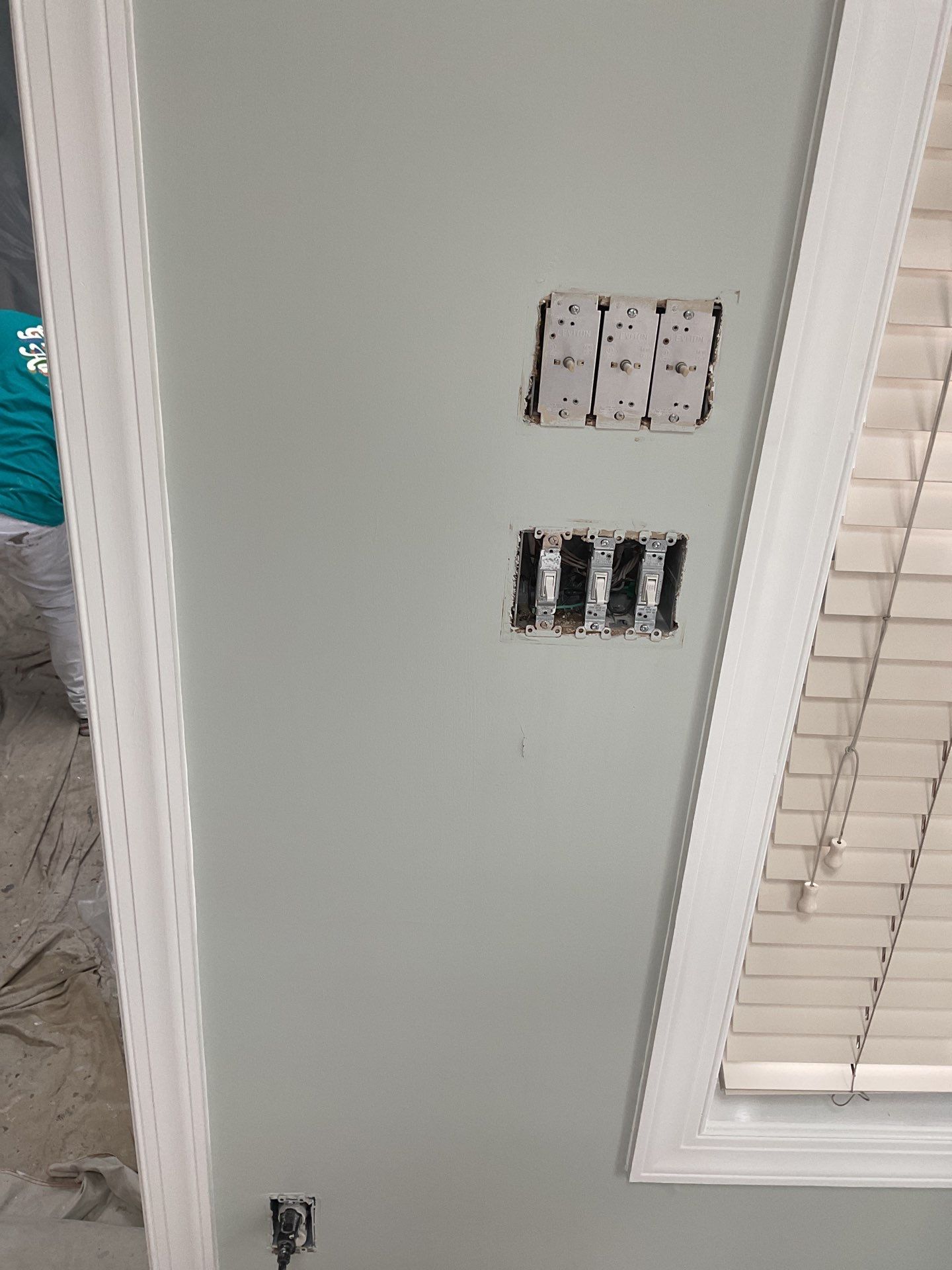 Interior Painting Walls and Ceiling Doylestown, PA by Groovy Hues