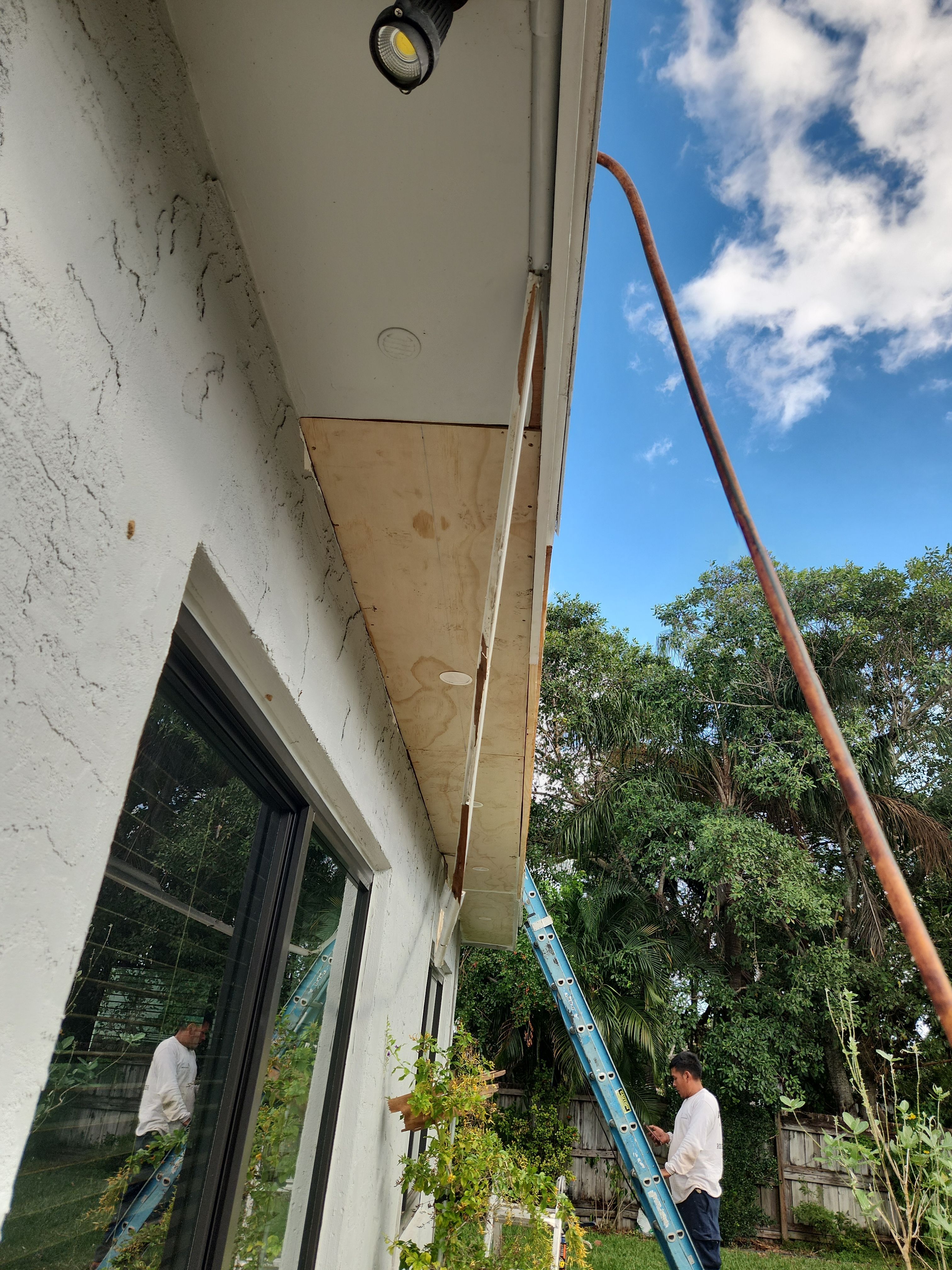 Flat Roof Repair & Fascia Board Replacement in Boynton Beach – Quality Repairs Done Right by Aastro Roofing