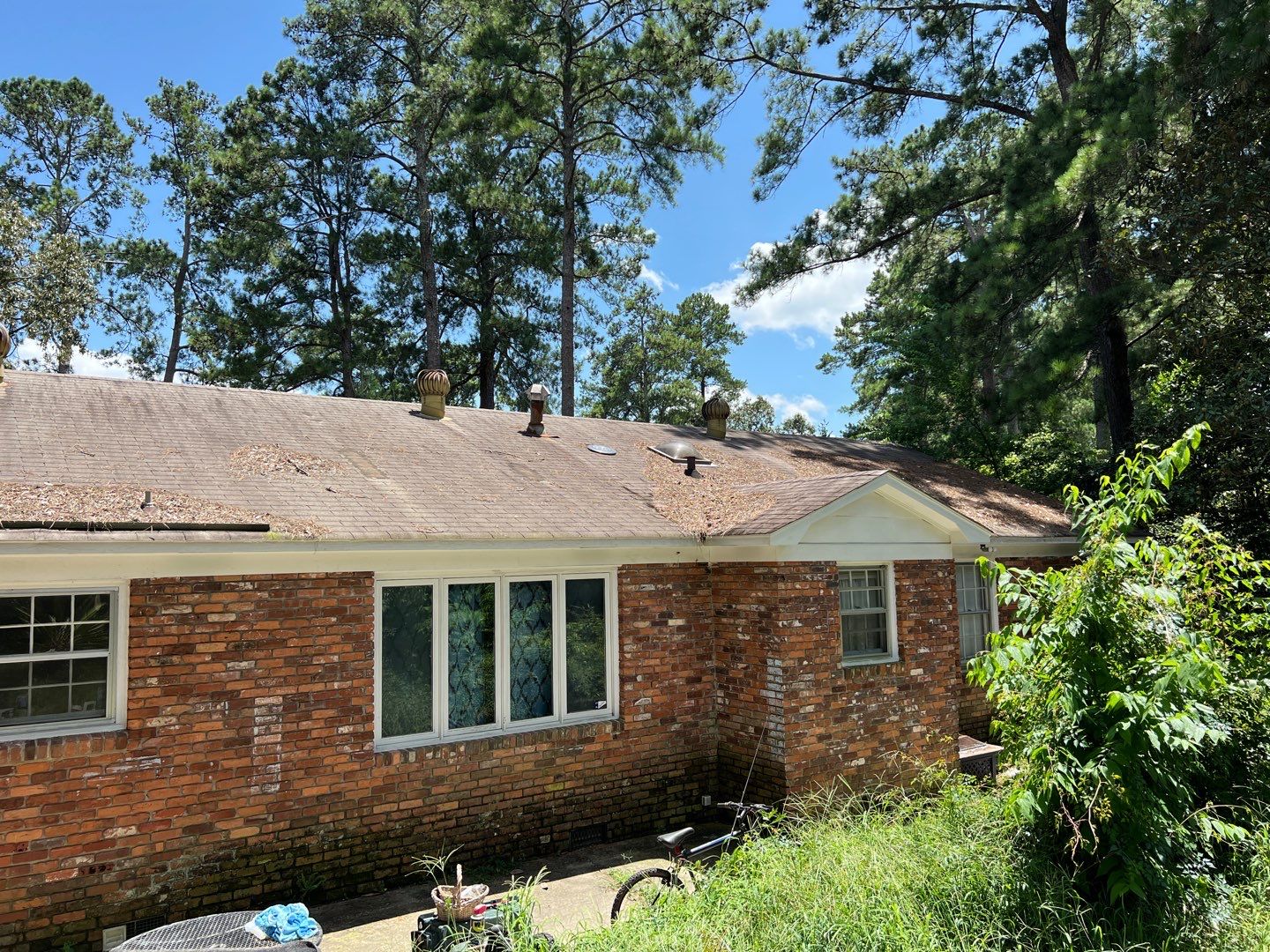 Roof Replacement using Owens Corning Oakridge Architectural Shingles by Midlands Roofing & Exteriors