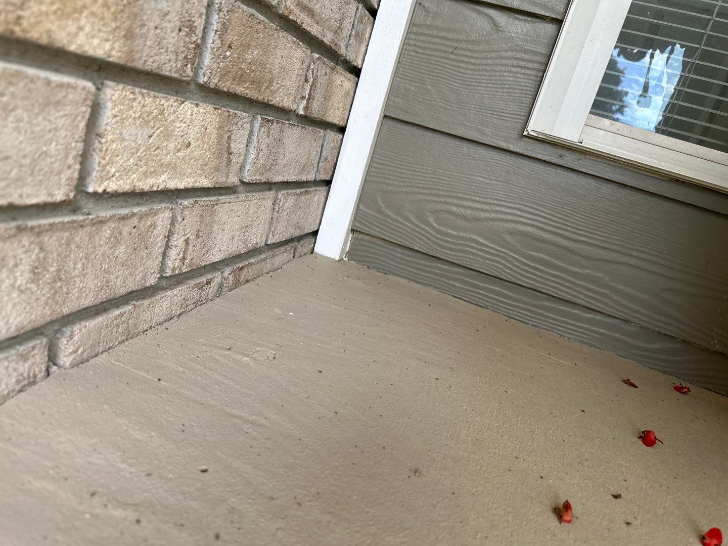 Concrete using AcryFin by DuraSeal