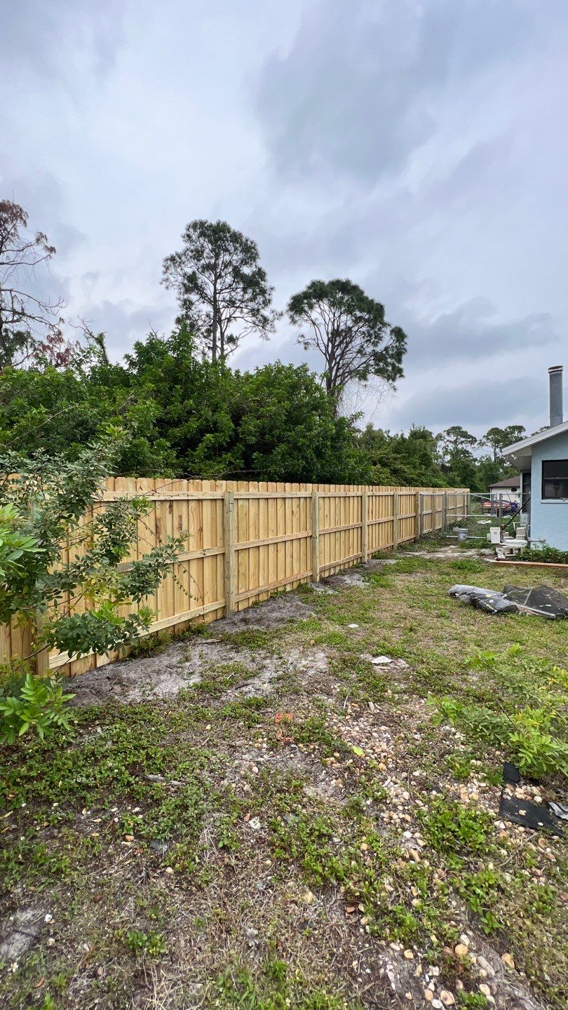 Wood Fence Installation using Wood and Chainlink Fence by Asap fence and gates, LLC