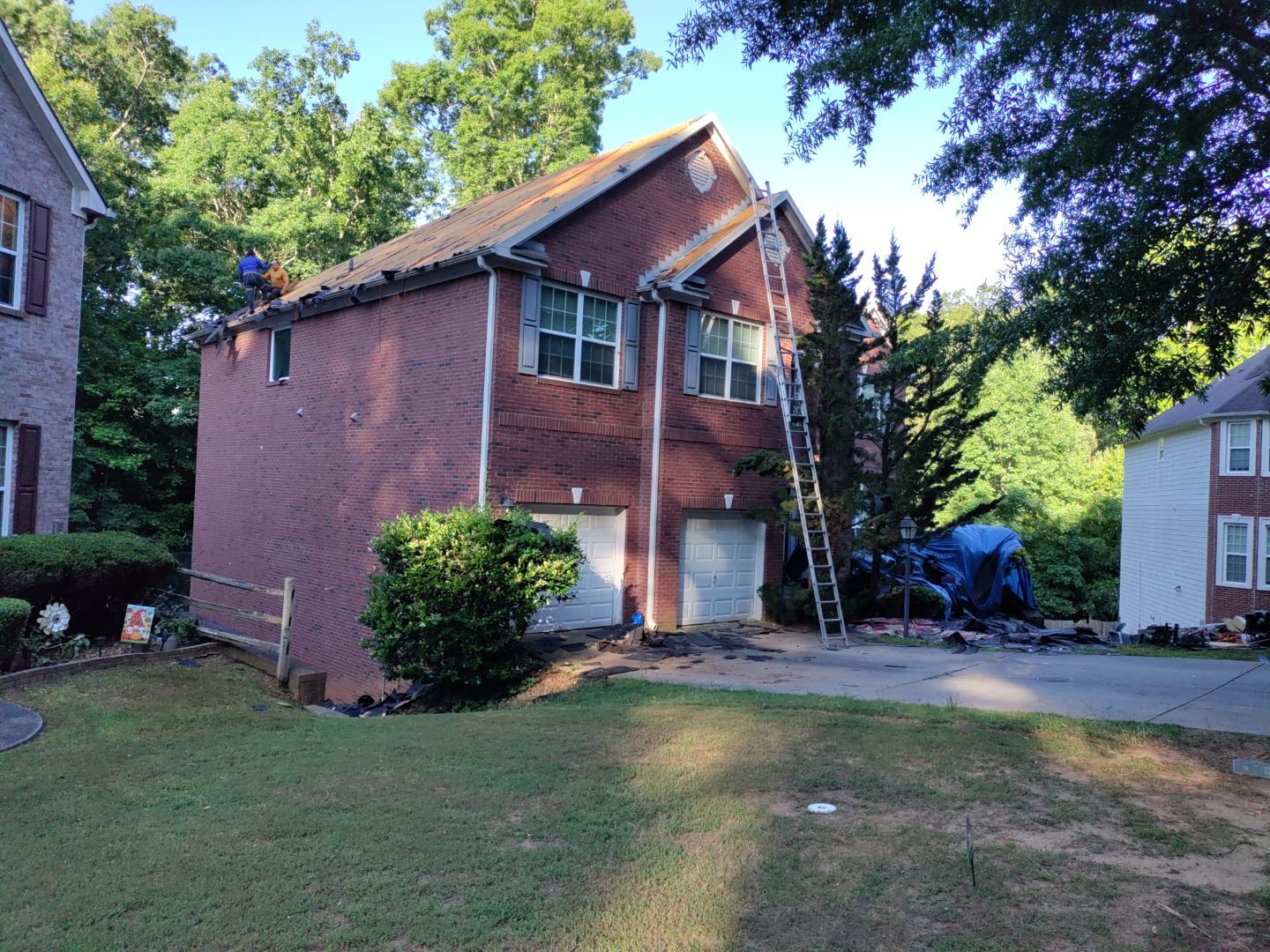 Residential Roof Replacement using Owens Corning Estate Gray by Inspector Roofing and Restoration
