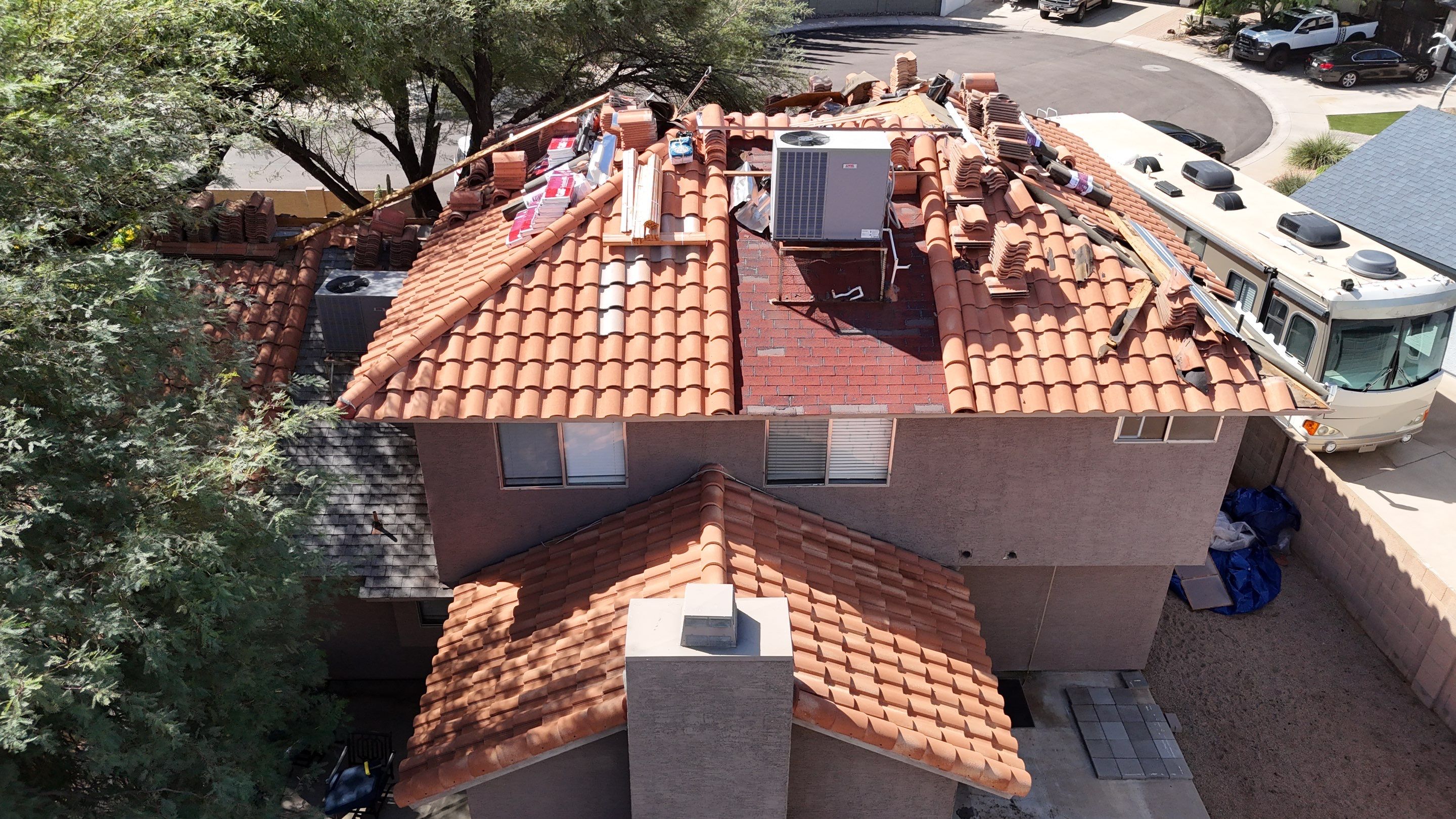 Tile R&R - Malarkey UDL Right Start by Saint Roofing