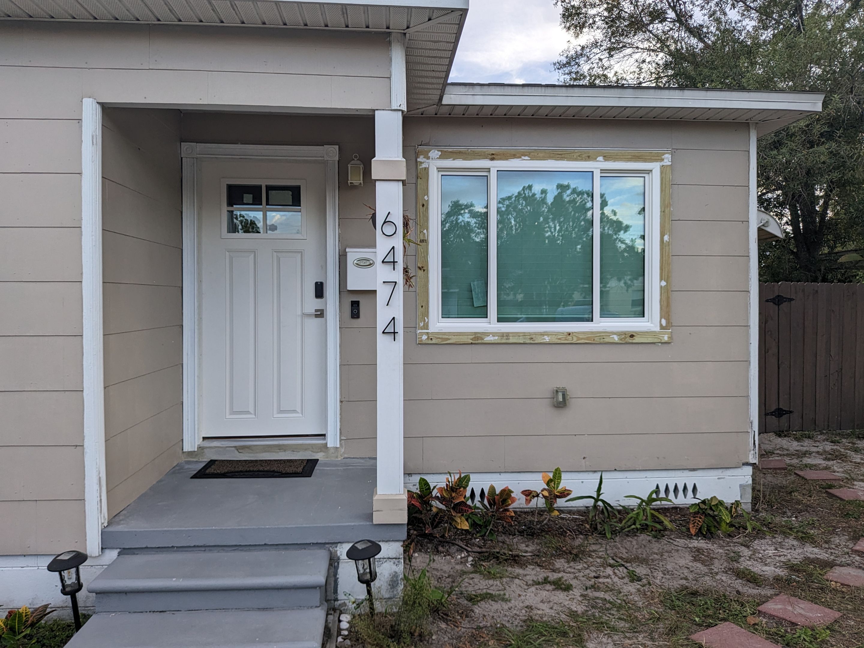 Wood Frame House / Fin Window Install using Vinyl PGT Fin Frame Windows by ASP SuperHome