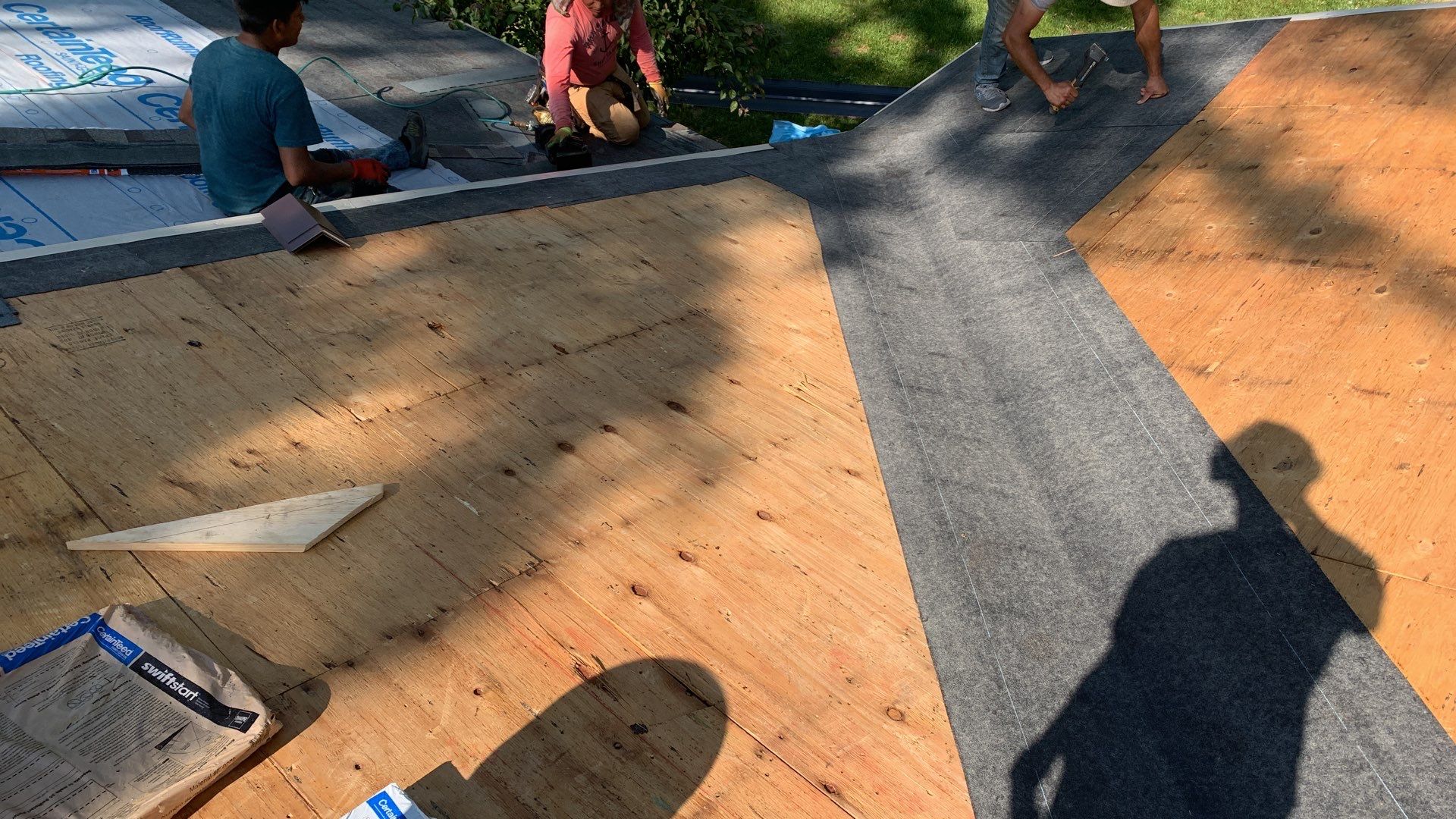 Roof Replacement using CertainTeed Landmark by 180 Contractors