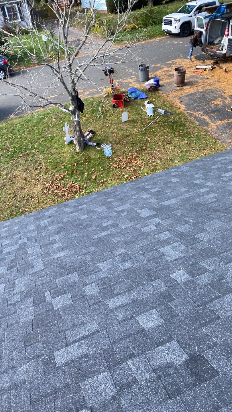 Residential Roofing Installation using Owens Corning TruDefinition by A Plus Exterior