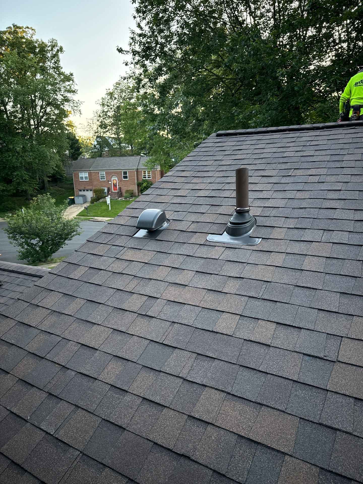 West Springfield: Residential Roof Replacement with CertainTeed Landmark in Heather Blend by RM Banning, Inc.