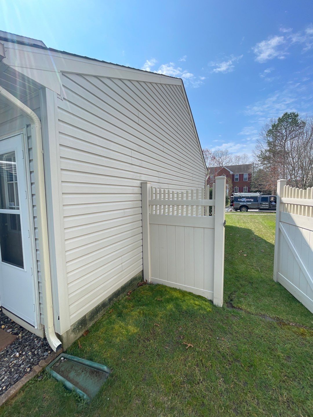 Fence Cleaning-Vinyl & House Wash by SJ Exterior