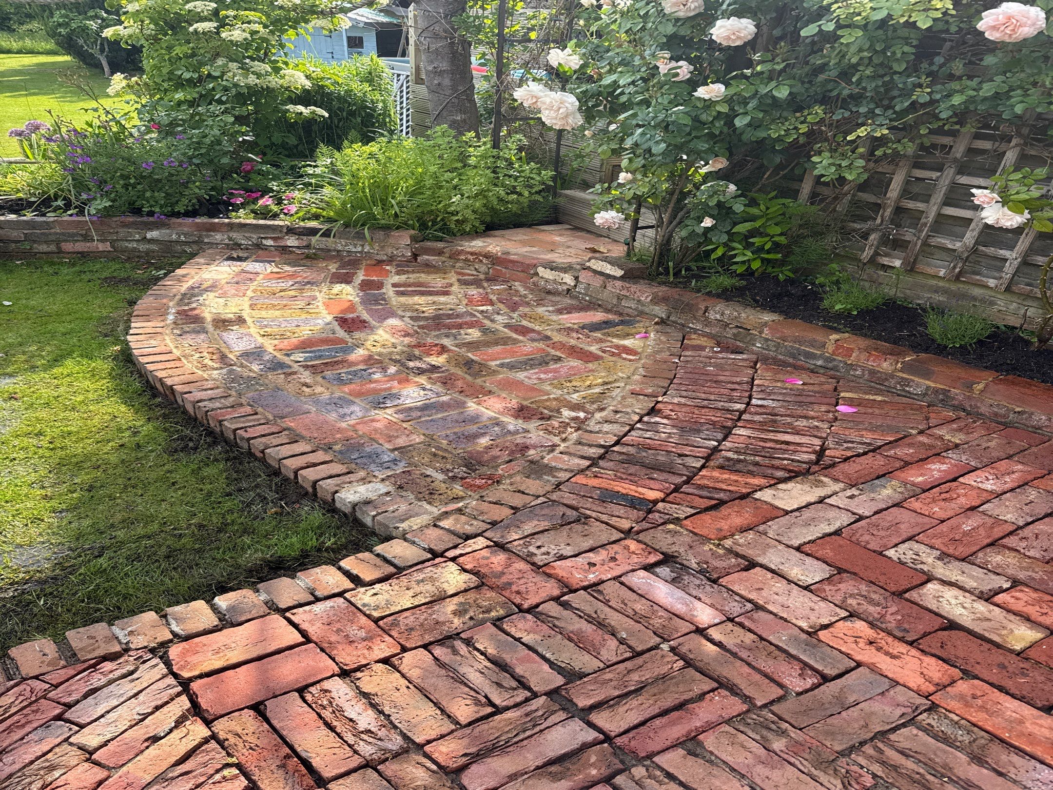 Tarmac Driveway Clean using Flat Surface Cleaner by Ges Exterior Cleaning ltd