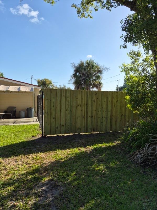 Black Vinyl Chain Link Fence Installation in Arcadia Florida by True Fence LLC