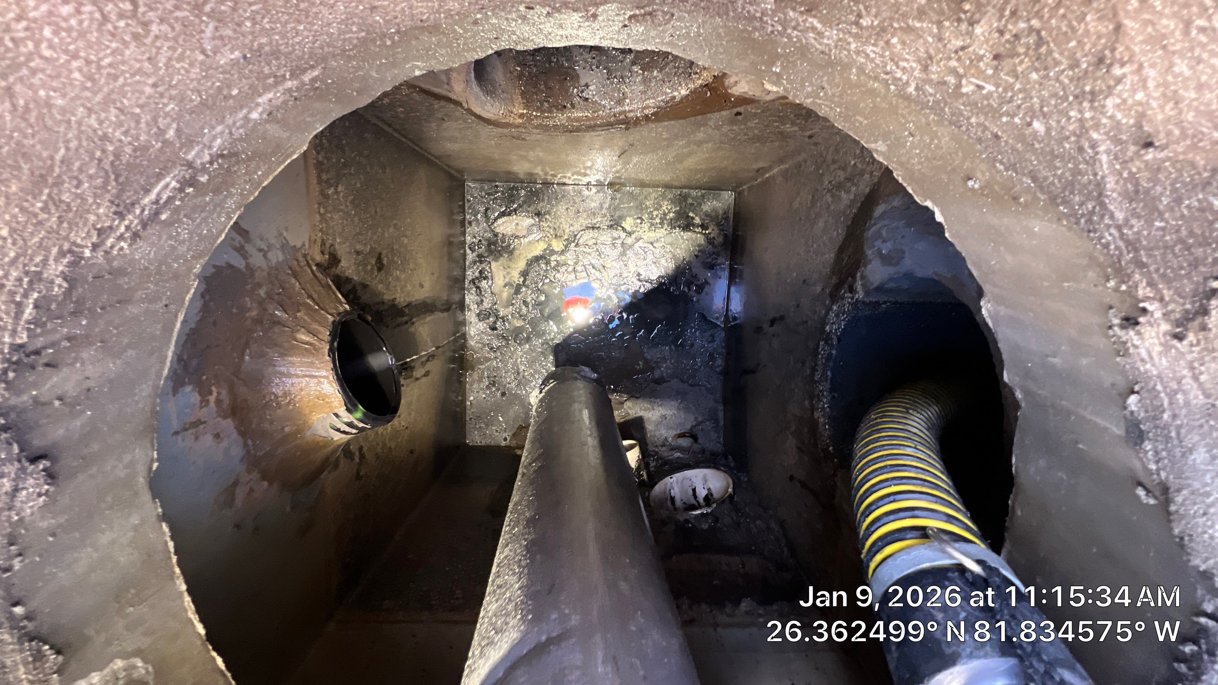 Bonita Bay Condo Stormwater System Maintenance with PRS by APS Power & Water