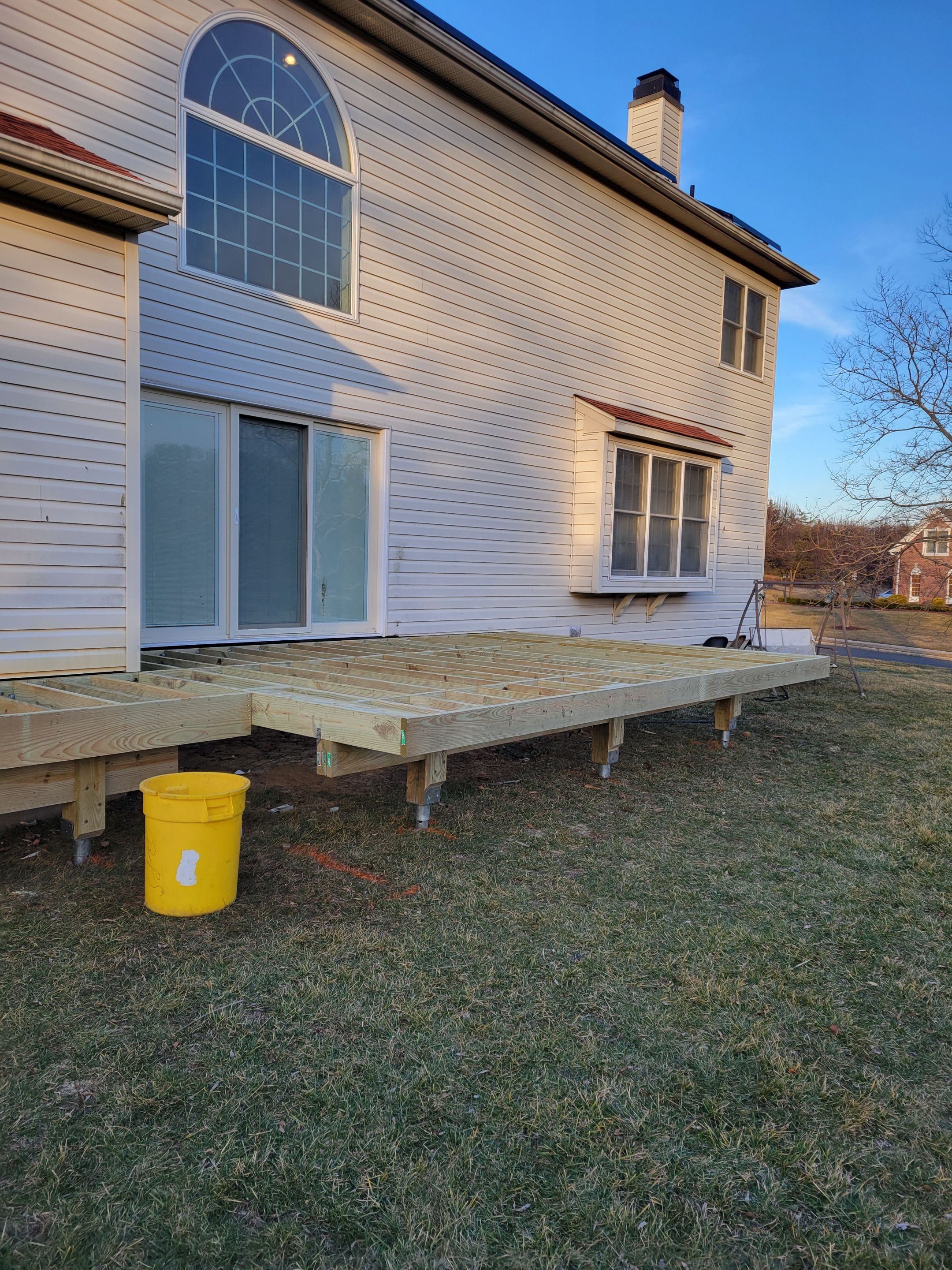 New Deck in Manalapan, New Jersey by deck guardian