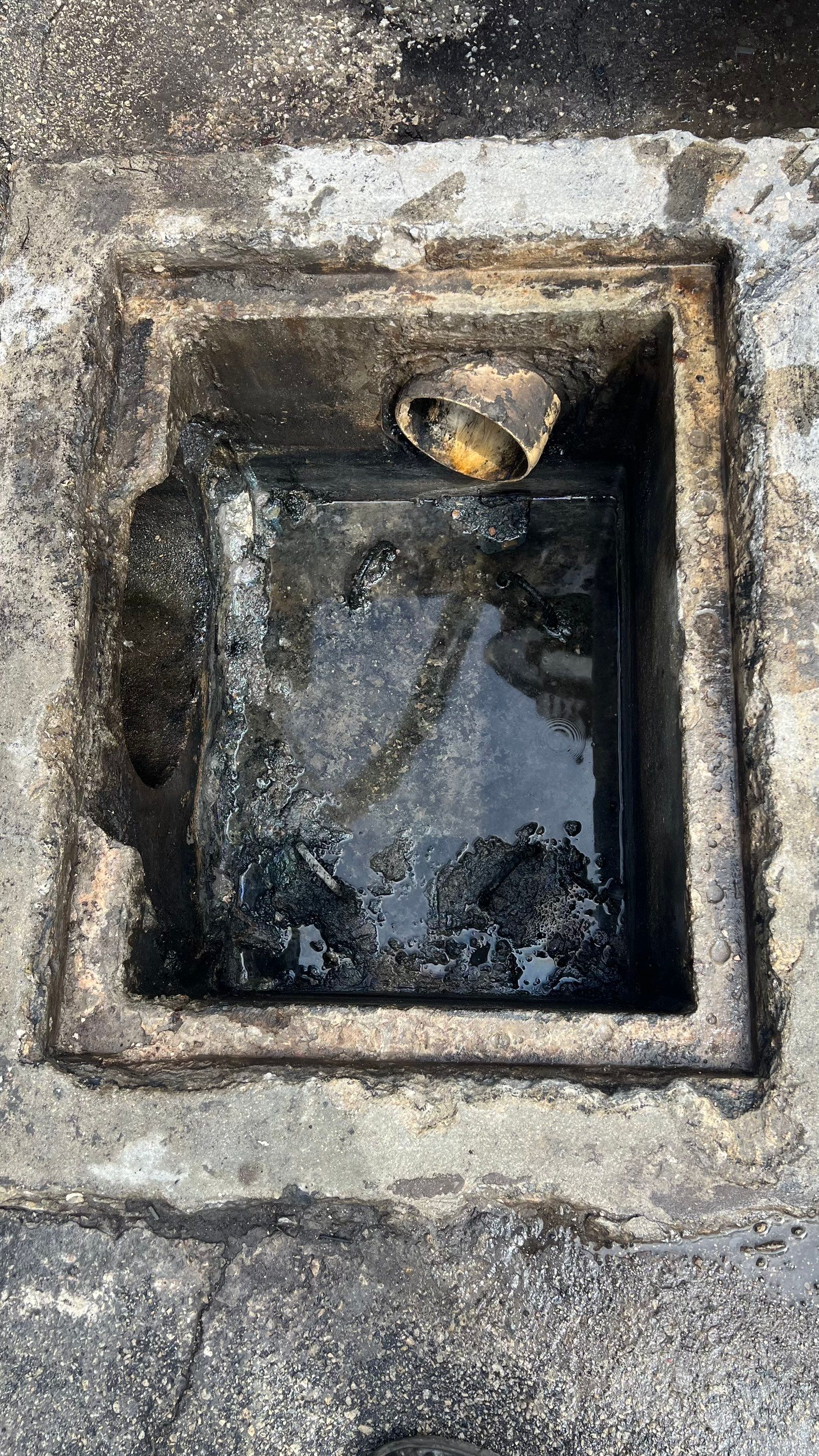 Bonita Springs Commercial Property Stormwater System Maintenance by Don Mar, Inc. Storm Water Solutions