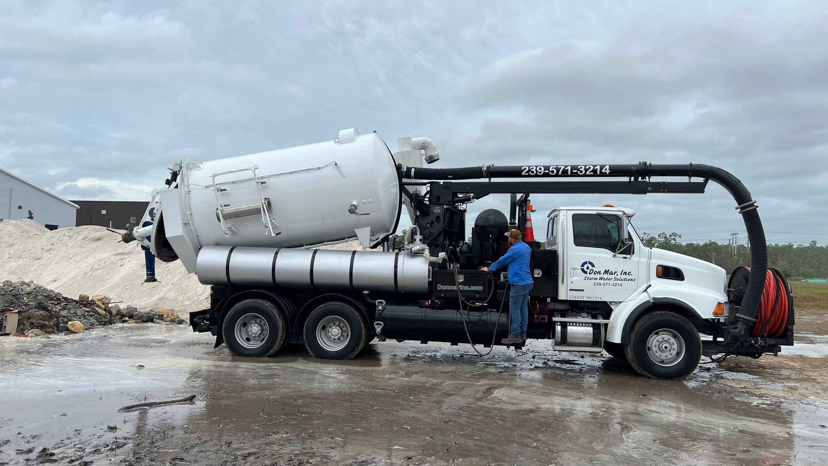 New Construction Storm Drain System Cleaning by APS Power & Water