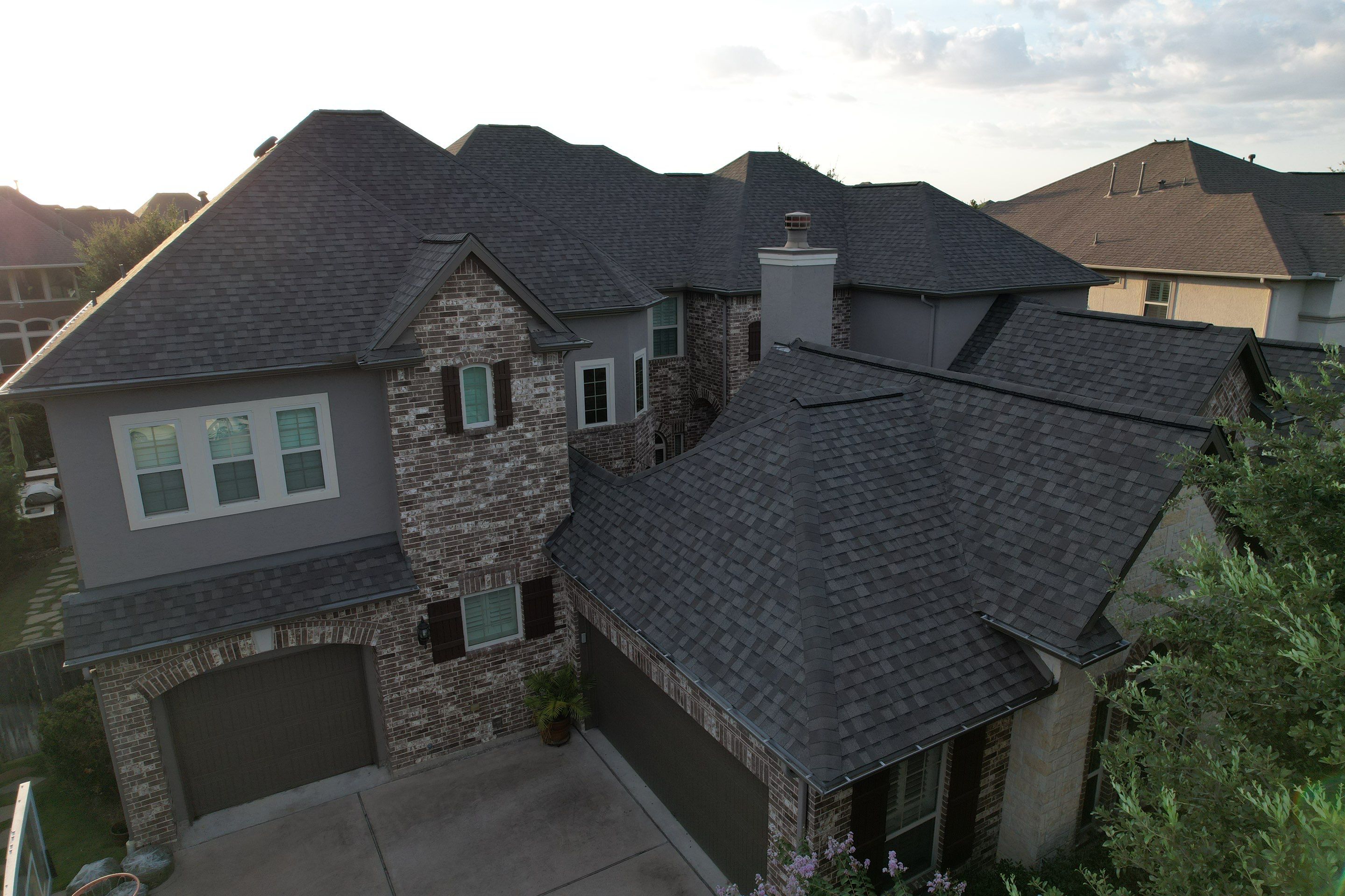 Residential Roofing Installation using CertainTeed Landmark by Vlex Roofing