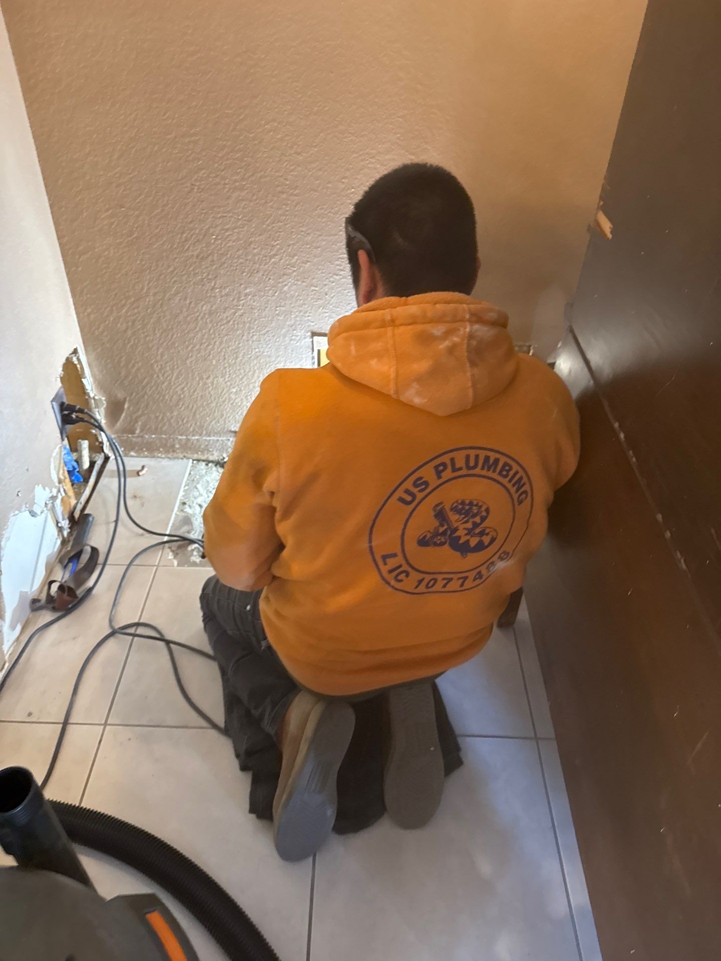 Installing Pipes by Us Plumbing