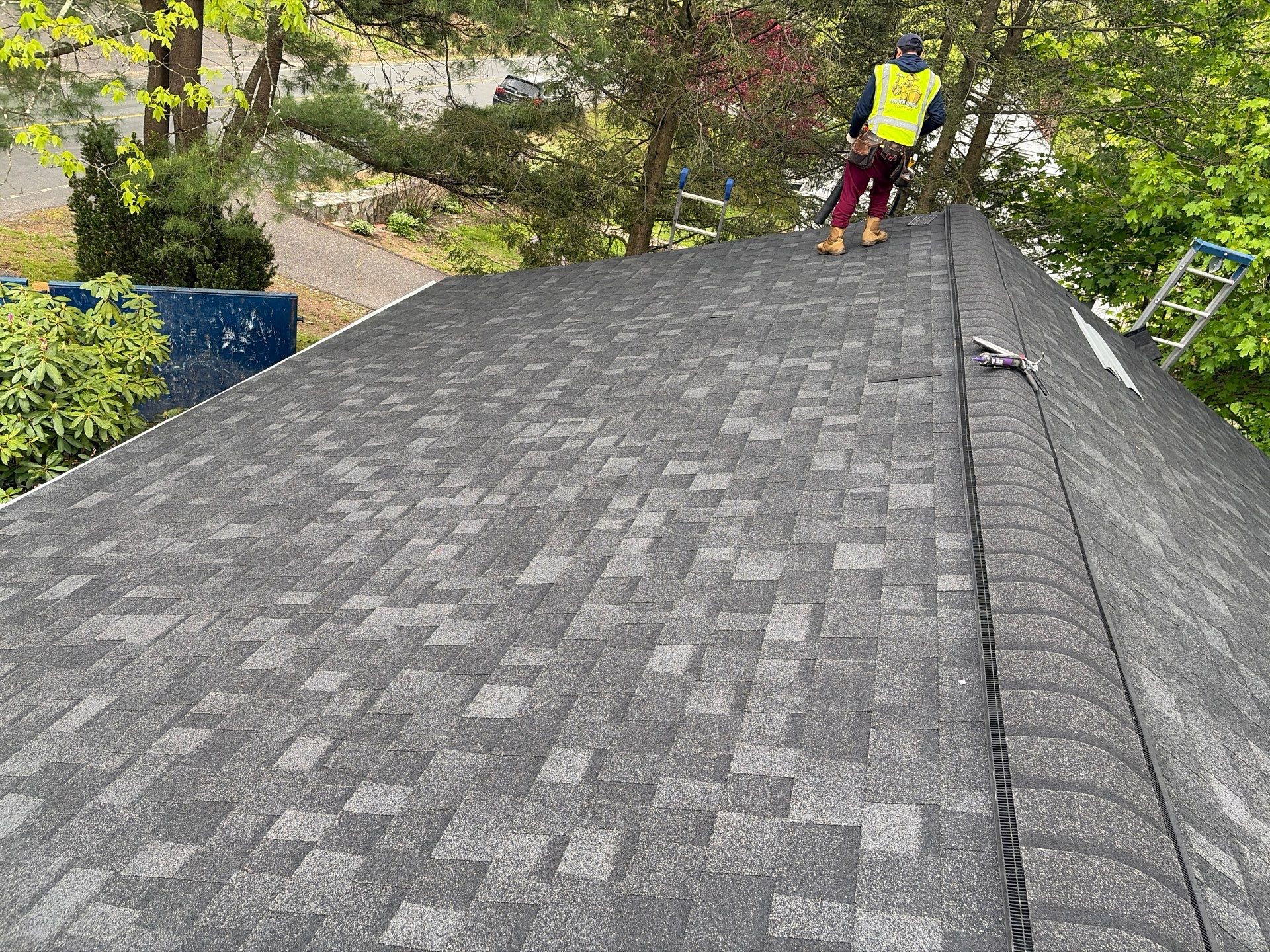 Owens Corning Duration: Onyx Black in Wolcott, Connecticut by Golden Shield Roofing