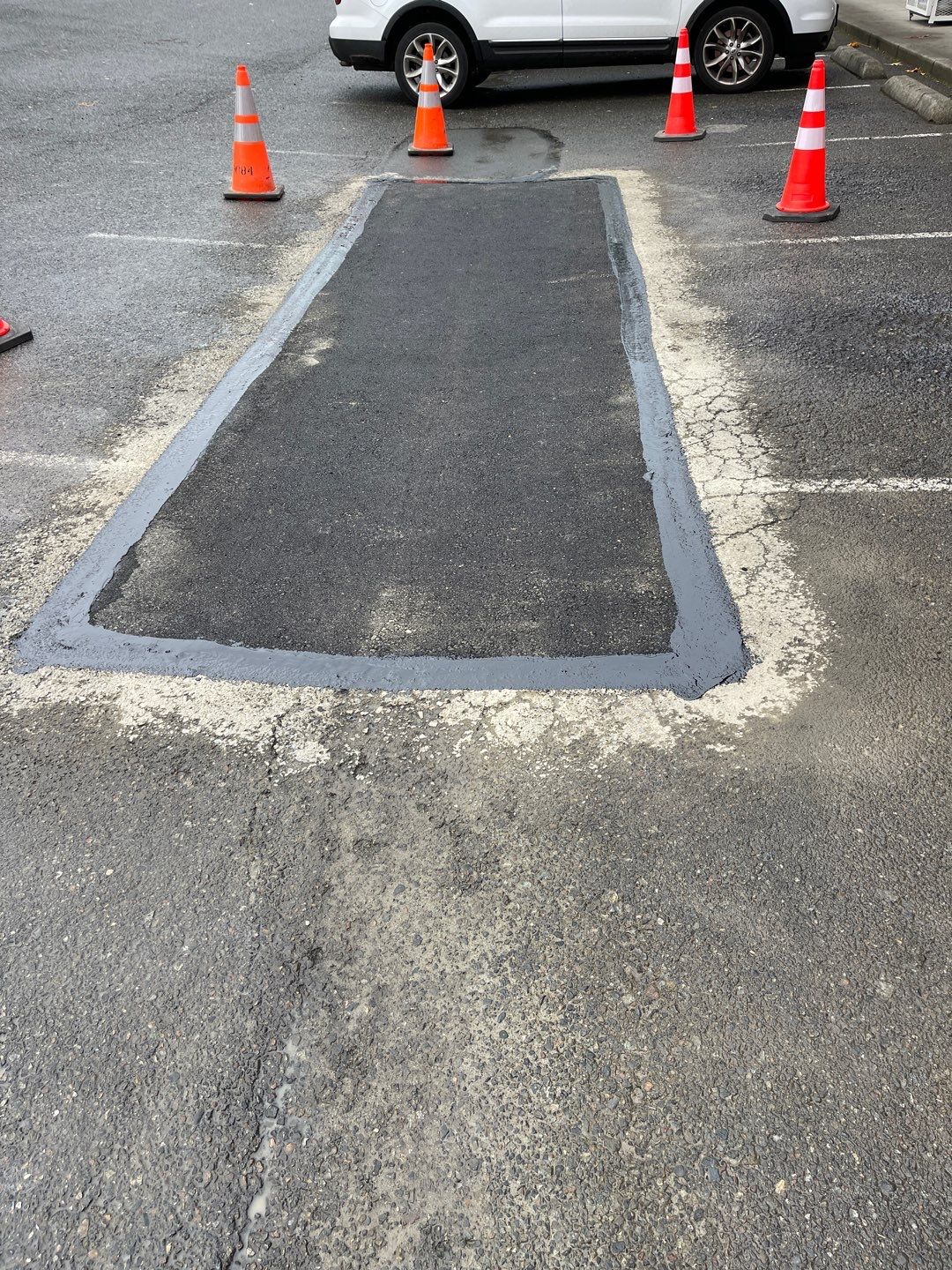 Fasal | Asphalt Patch Repair  by Jireh Asphalt & Concrete Inc 