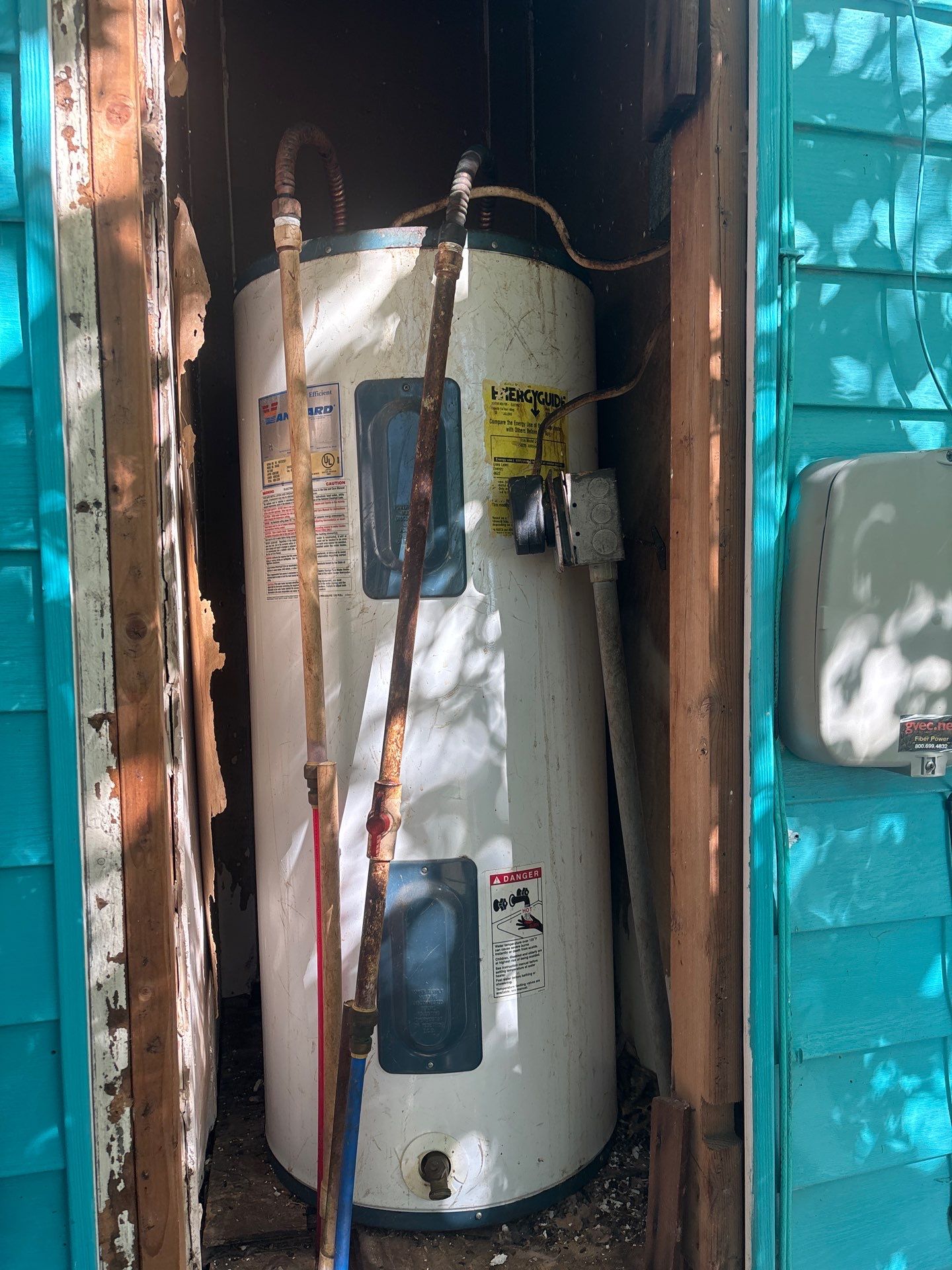 Water Heater Installation and Electrical Utility Repair in Marion, Texas by Proud Pops