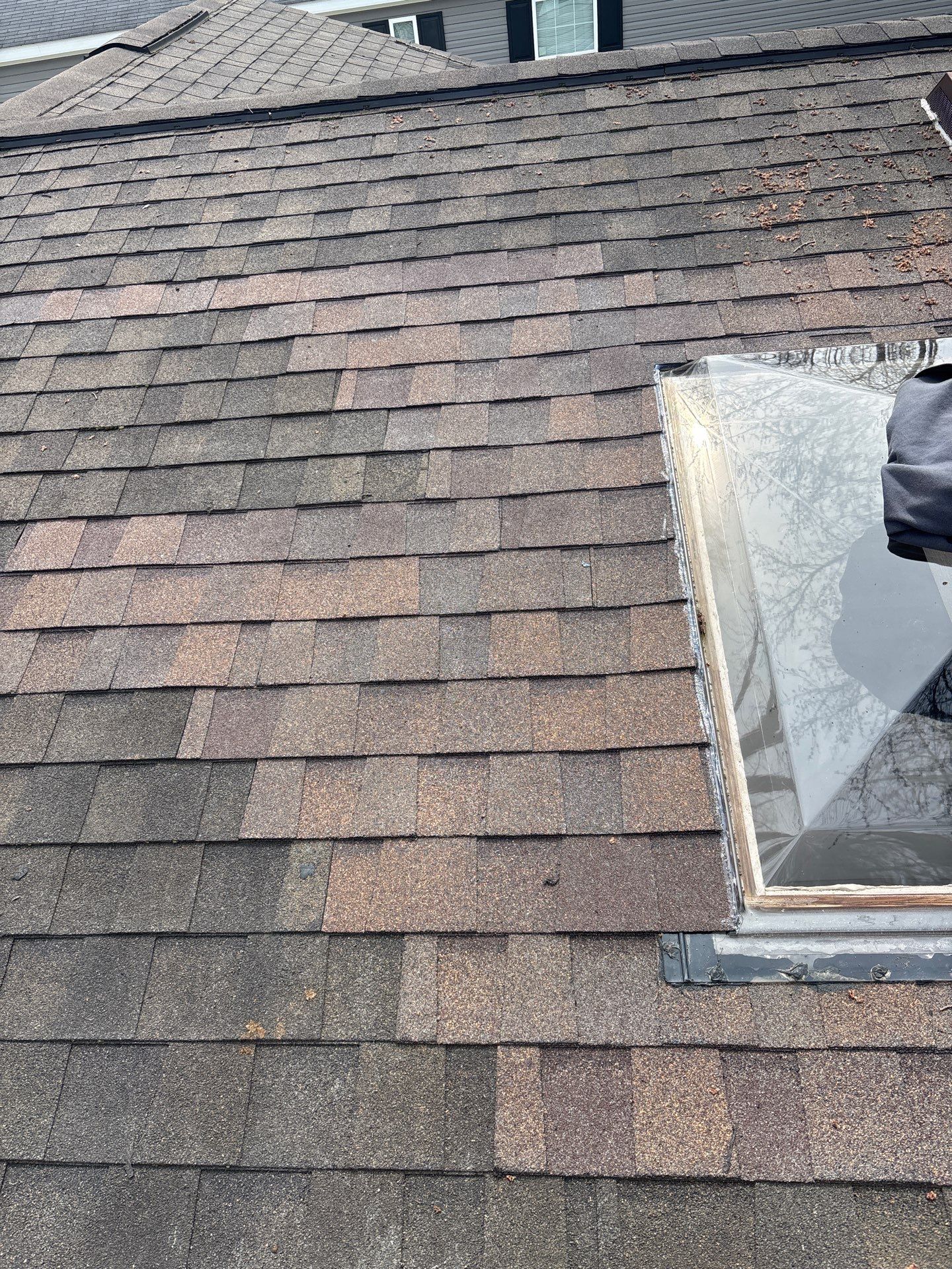 Roof Replacement using Owens Corning Brownwood by 180 Contractors