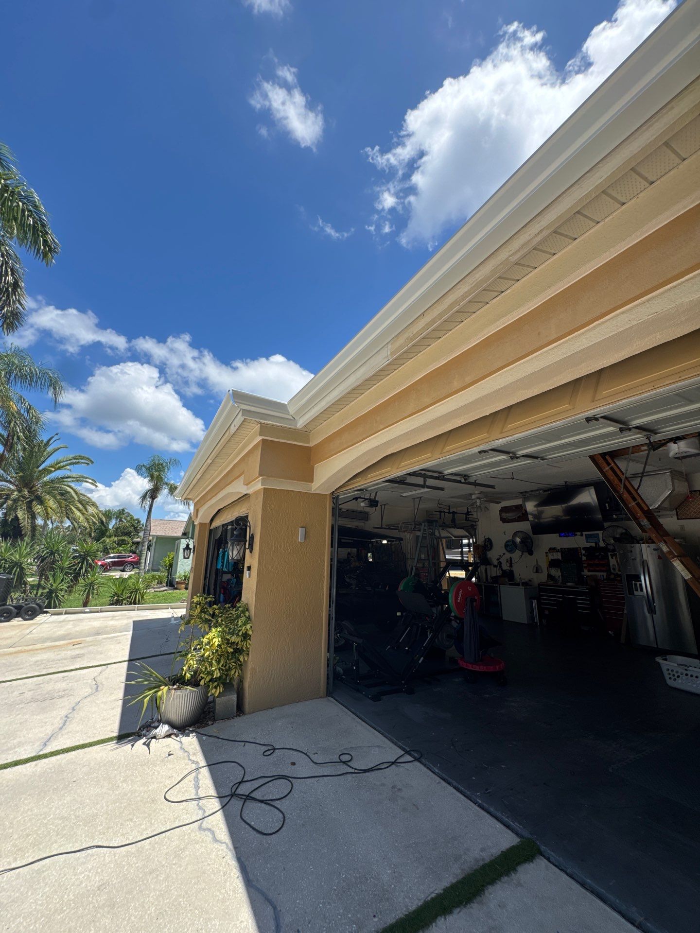 7-Inch Box Seamless Gutters in Bradenton FL by Gutter Professors