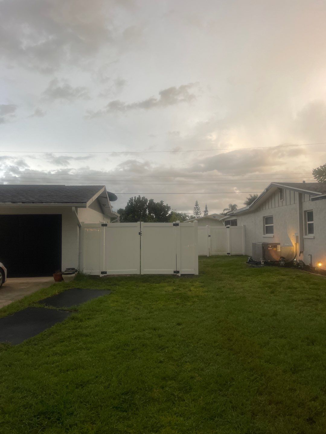 Sarasota, FL 6ft. Tall White Vinyl Privacy Fence  by Asap fence and gates, LLC