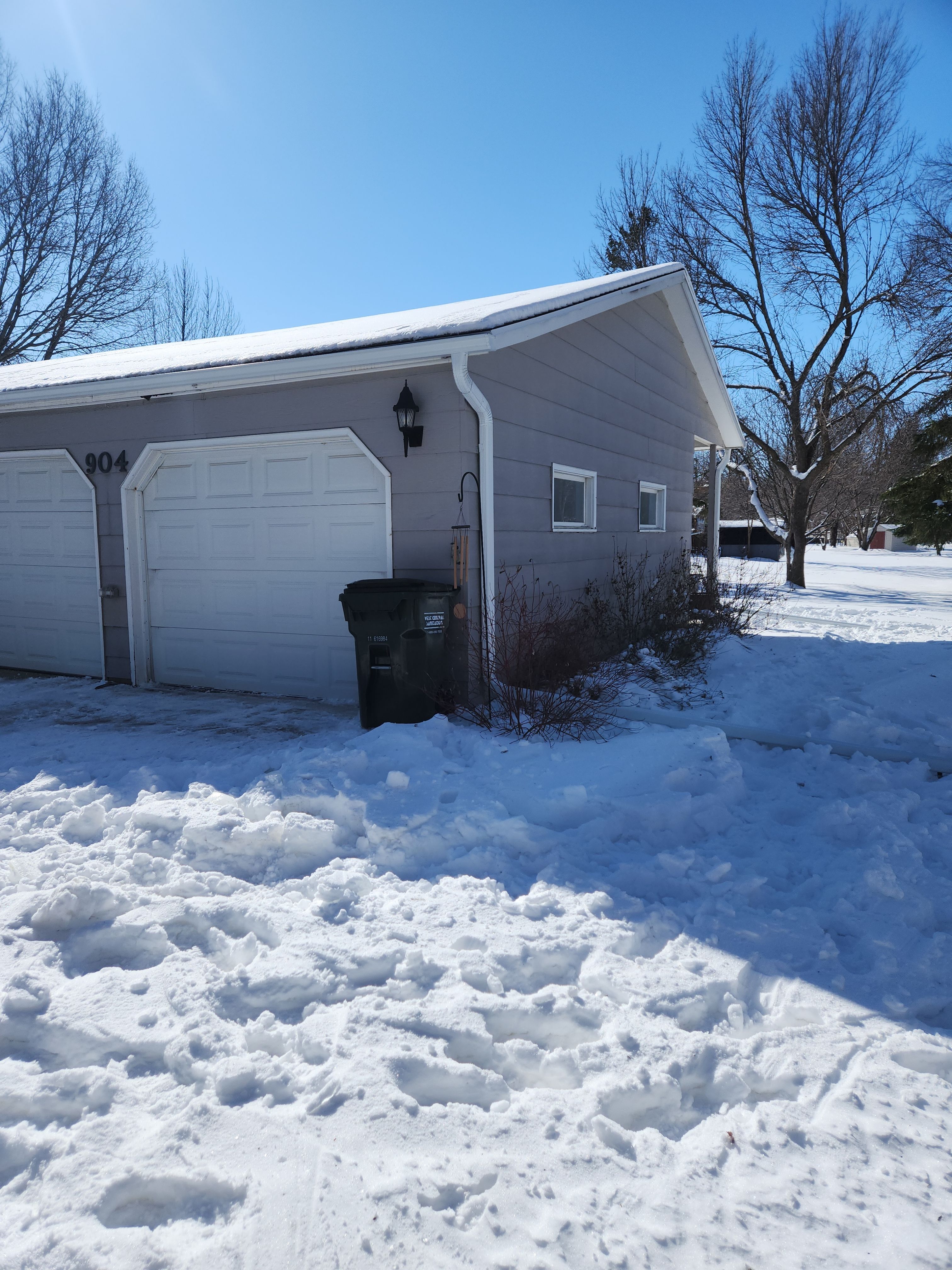 5" Gutters in Willmar by Next Level Seamless Gutters / Exteriors Inc.