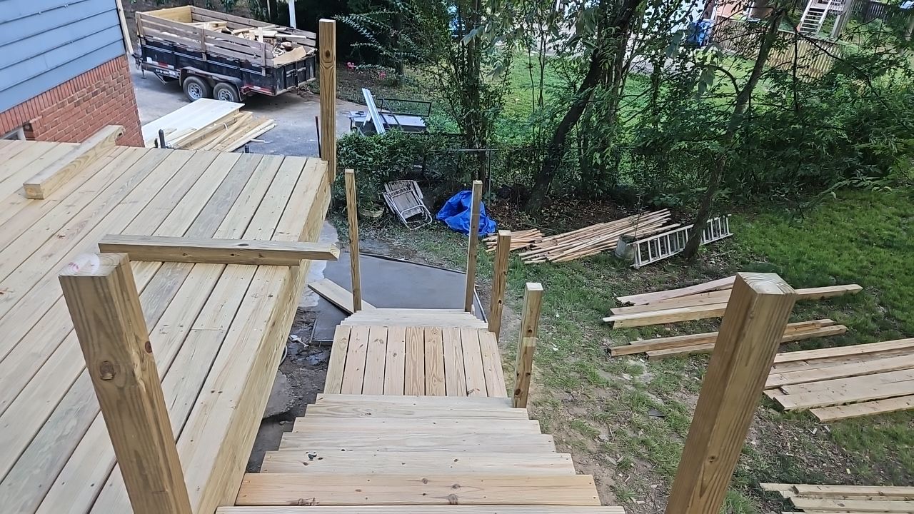 Russet Cove Circle - Deck Installation by Pillar and Pine