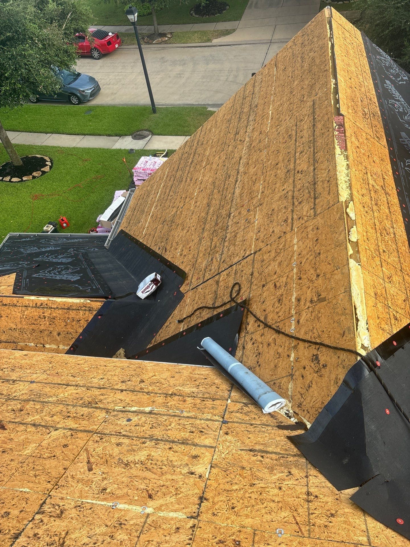 Residential Roofing Installation using Owen's Corning Duration (Lifetime) Shingles by Roof Repair Company
