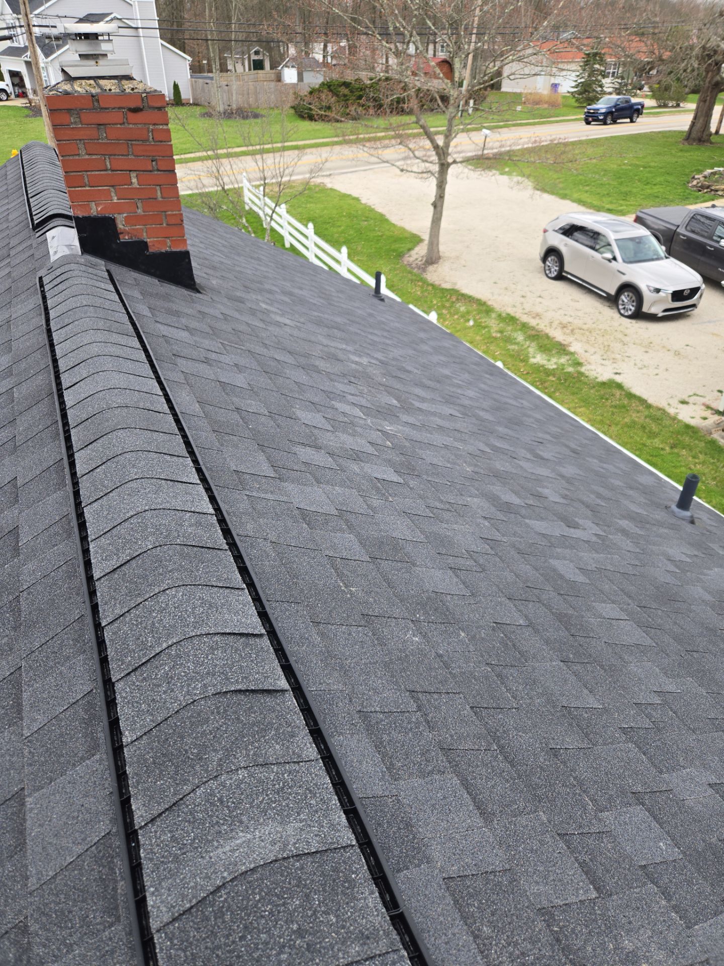 Atlas Pinnacle, Black Shadow, Drip Edge, Color, White by Eagle Eye Roofing
