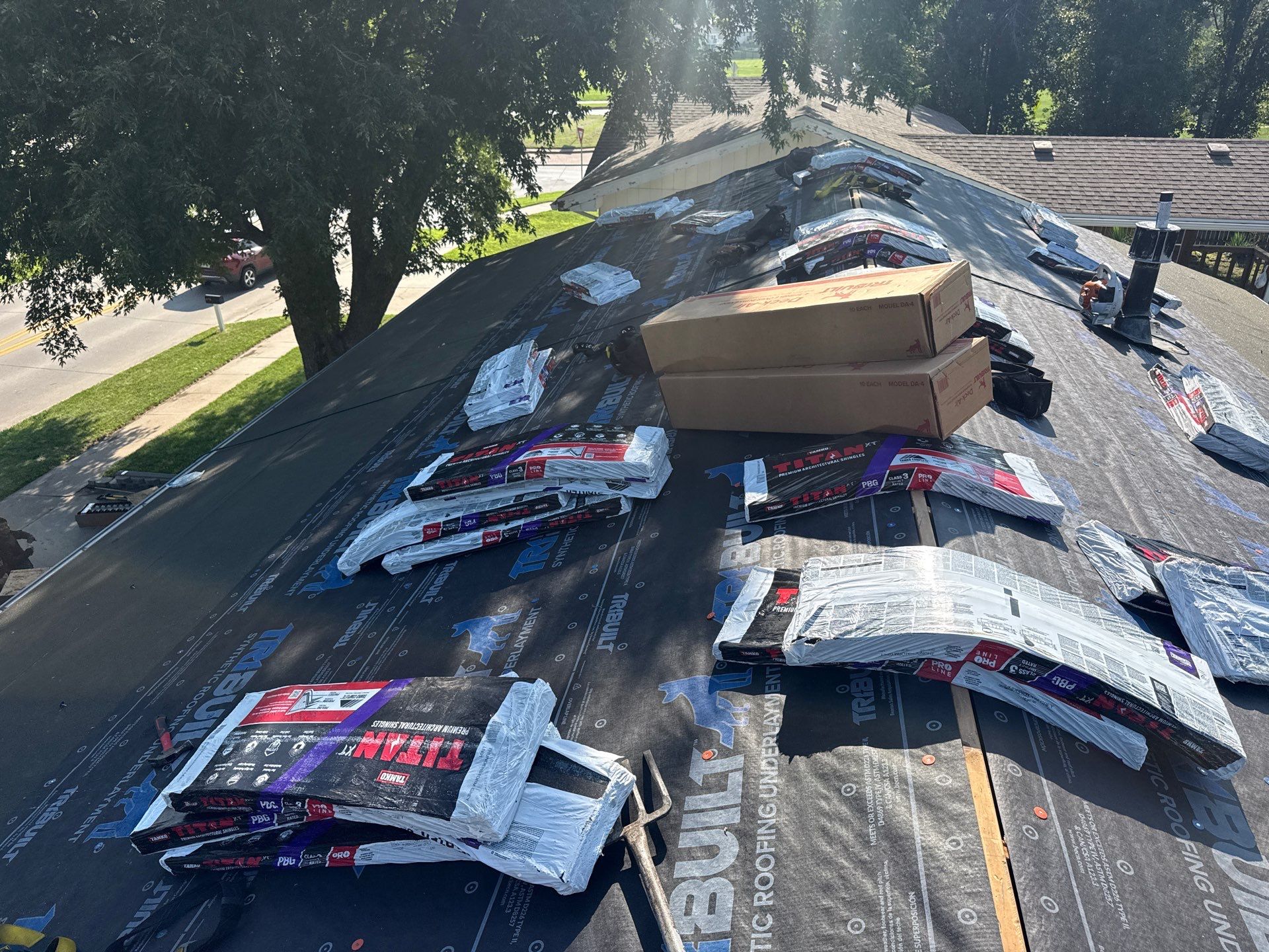Full Roof Replacement and Re-Decking in Lincoln, Nebraska by Star Home