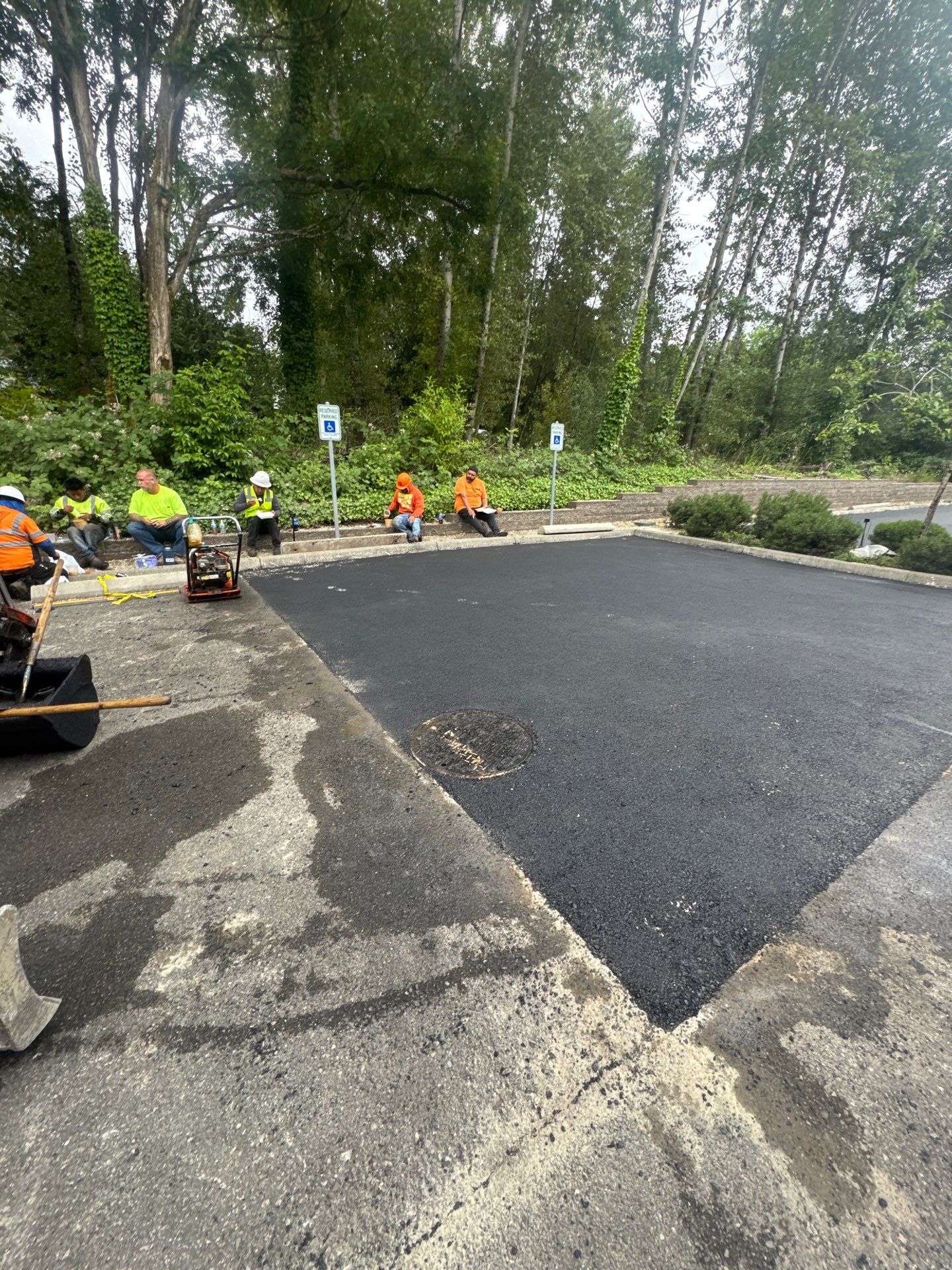 Asphalt Patch Repair & Concrete Curb Renovation | Kirkland  by Jireh Asphalt & Concrete Inc 