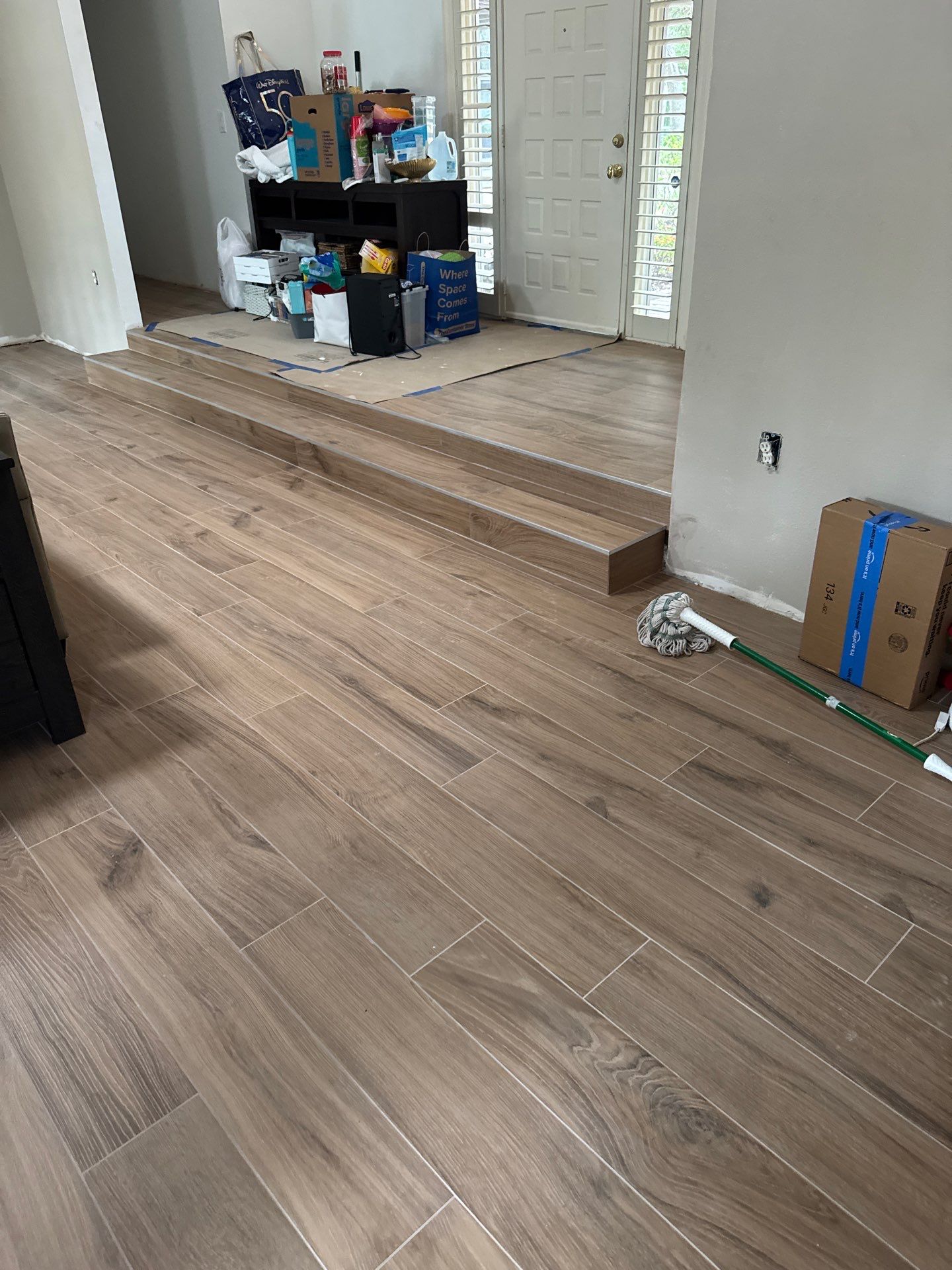 Tile by Vrmmm Flooring