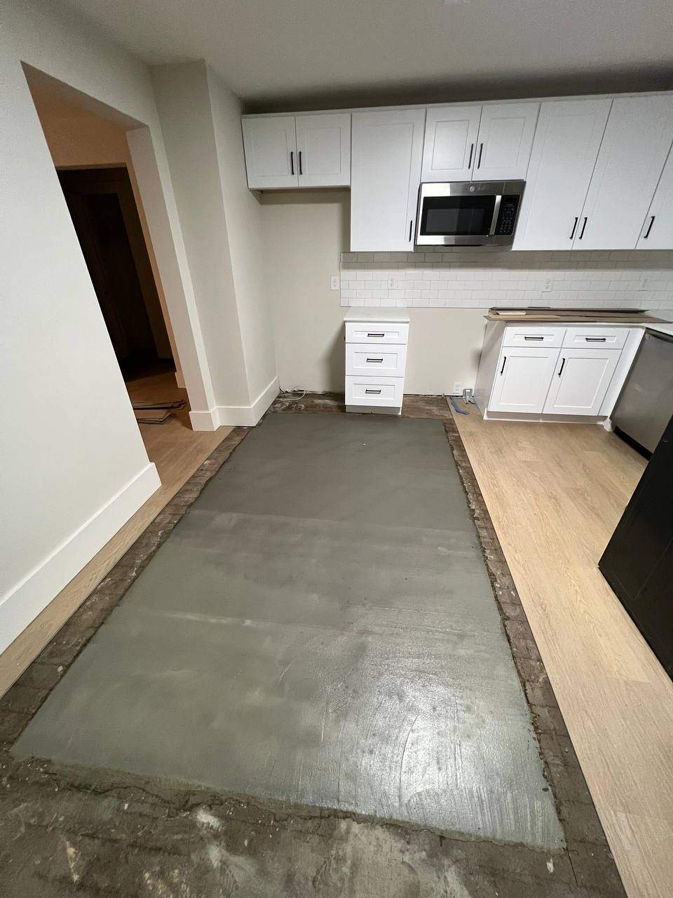 Floor leveling by Handyman State LLC