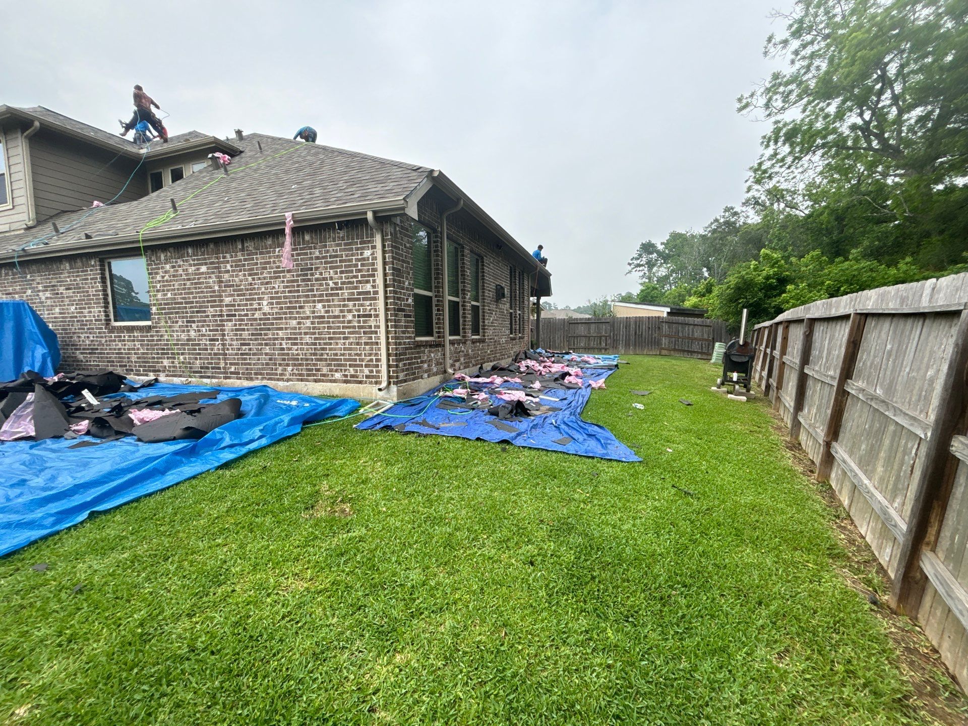 Residential Roofing Installation using Owen's Corning Duration (Lifetime) Shingles by Roof Repair Company