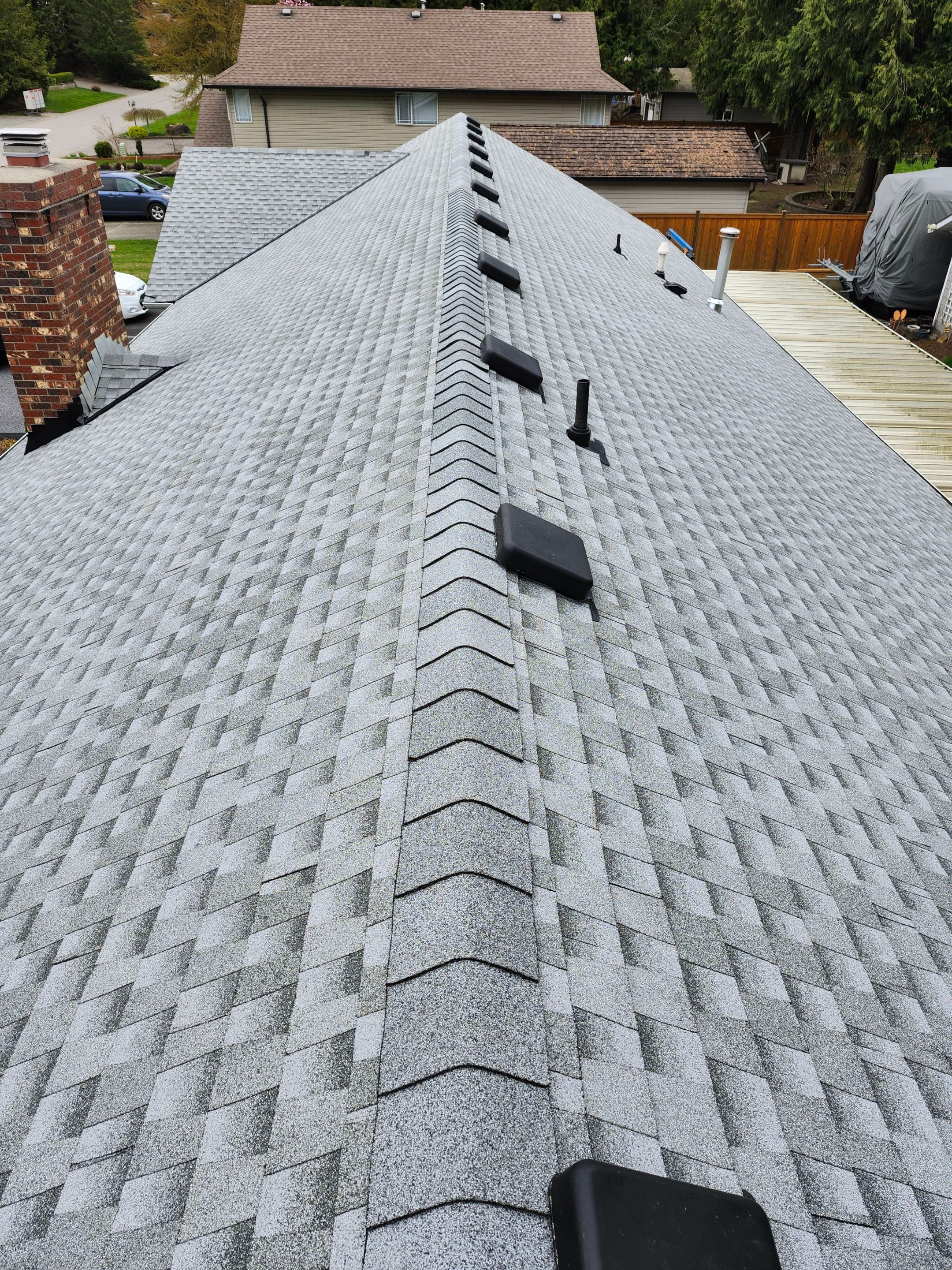 Residential Re-Roof using HDZ Birchwood by Top Notch Roofing Inc