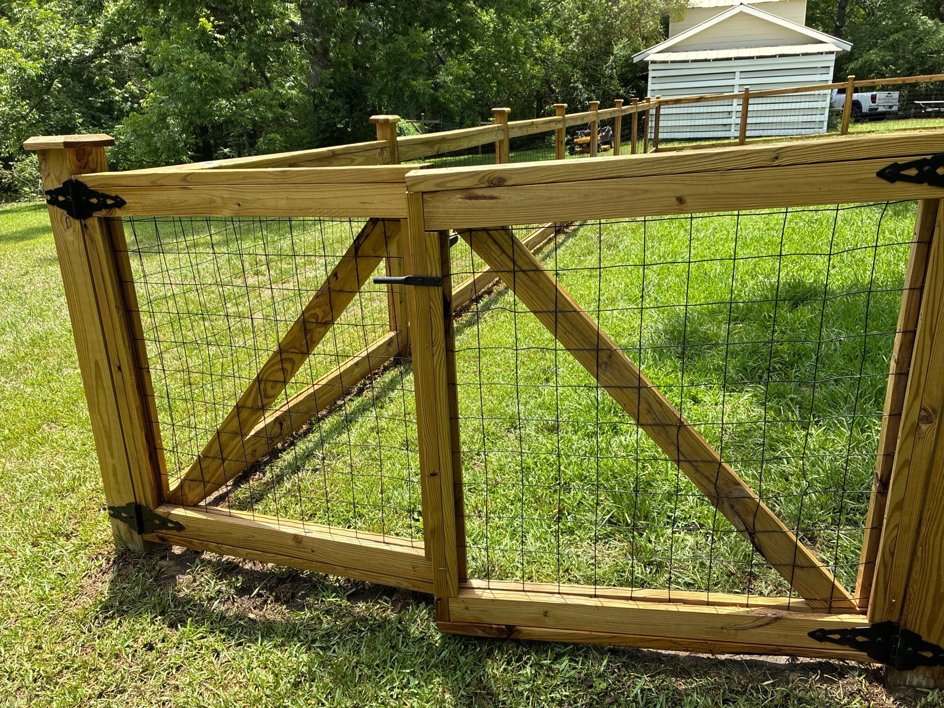 Fence using Wood Sealant by DuraSeal