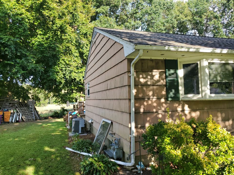 Siding Installation using Certainteed Mainstreet Forest Green by A Plus Exterior